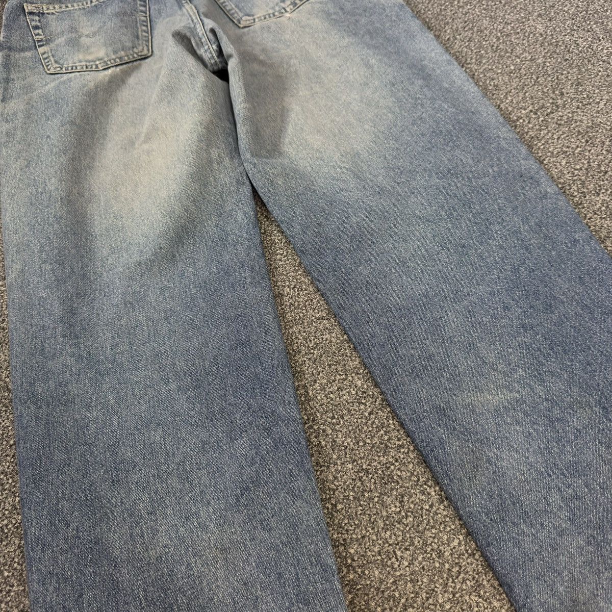 Versace Jeans Couture Vintage 90s Baggy Fit Versace Heavy Fade Denim Made in Italy Size US 34 / EU 50 - 11 Thumbnail