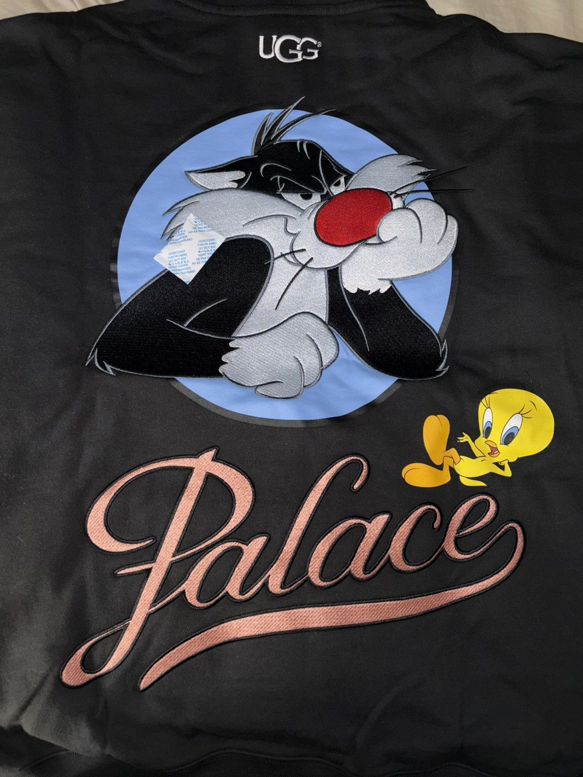 Palace × Ugg Palace x UGG x Looney Tunes Palath Hoodie Black Size US XL / EU 56 / 4 - 2 Thumbnail