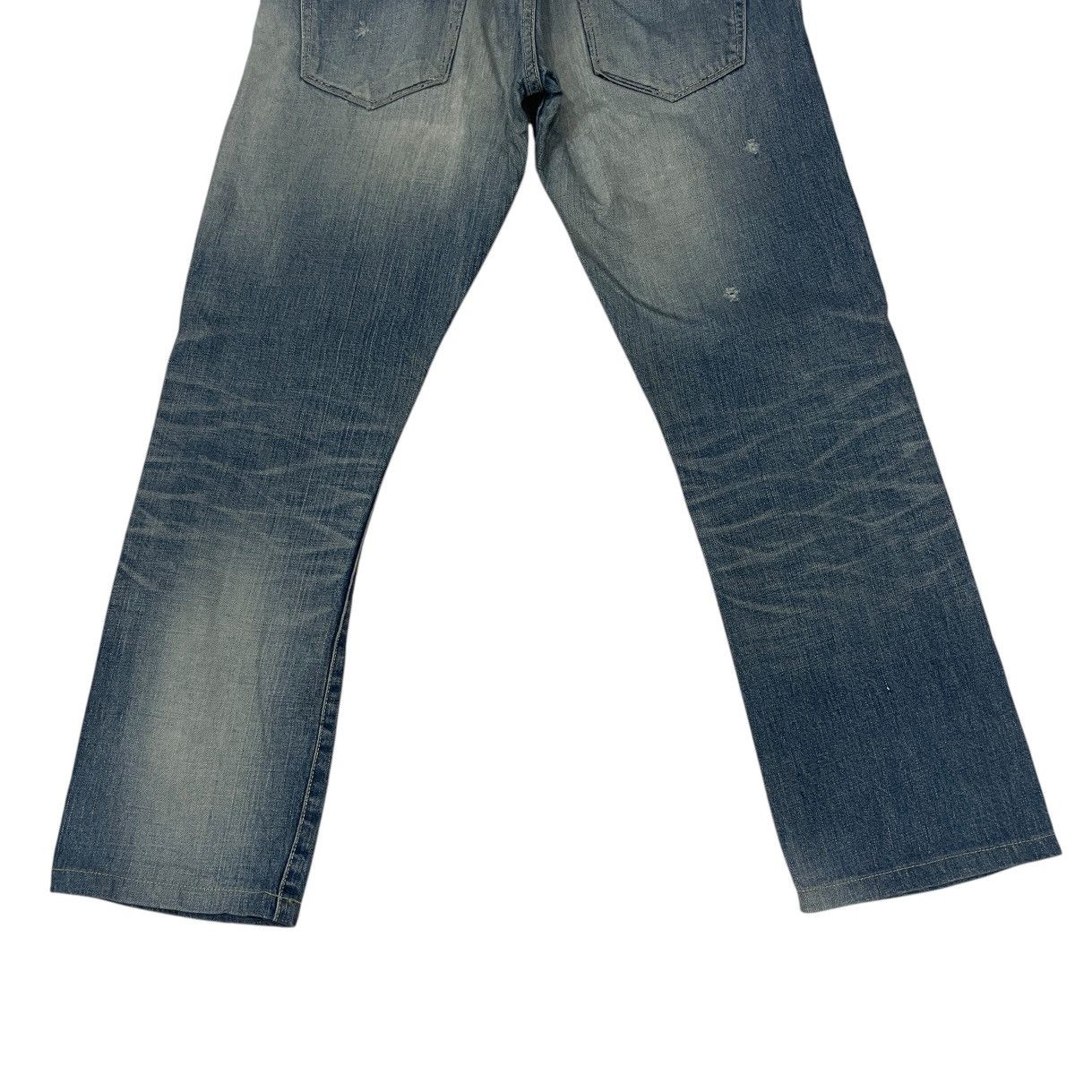 Japanese Brand Vintage Japanese Designer Distressed Buckle Denim Size US 30 / EU 46 - 7 Thumbnail