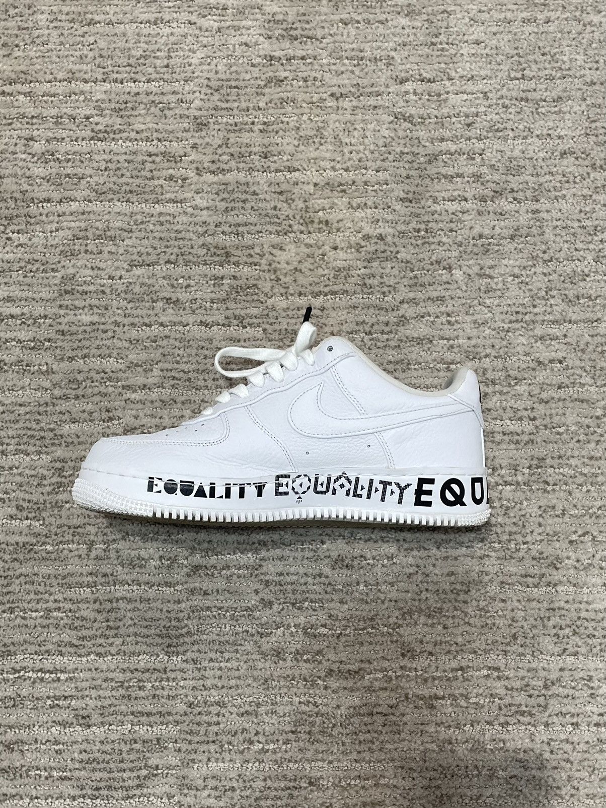 Nike Air Force One Low Equality Size US 9.5 / EU 42-43 - 3 Thumbnail