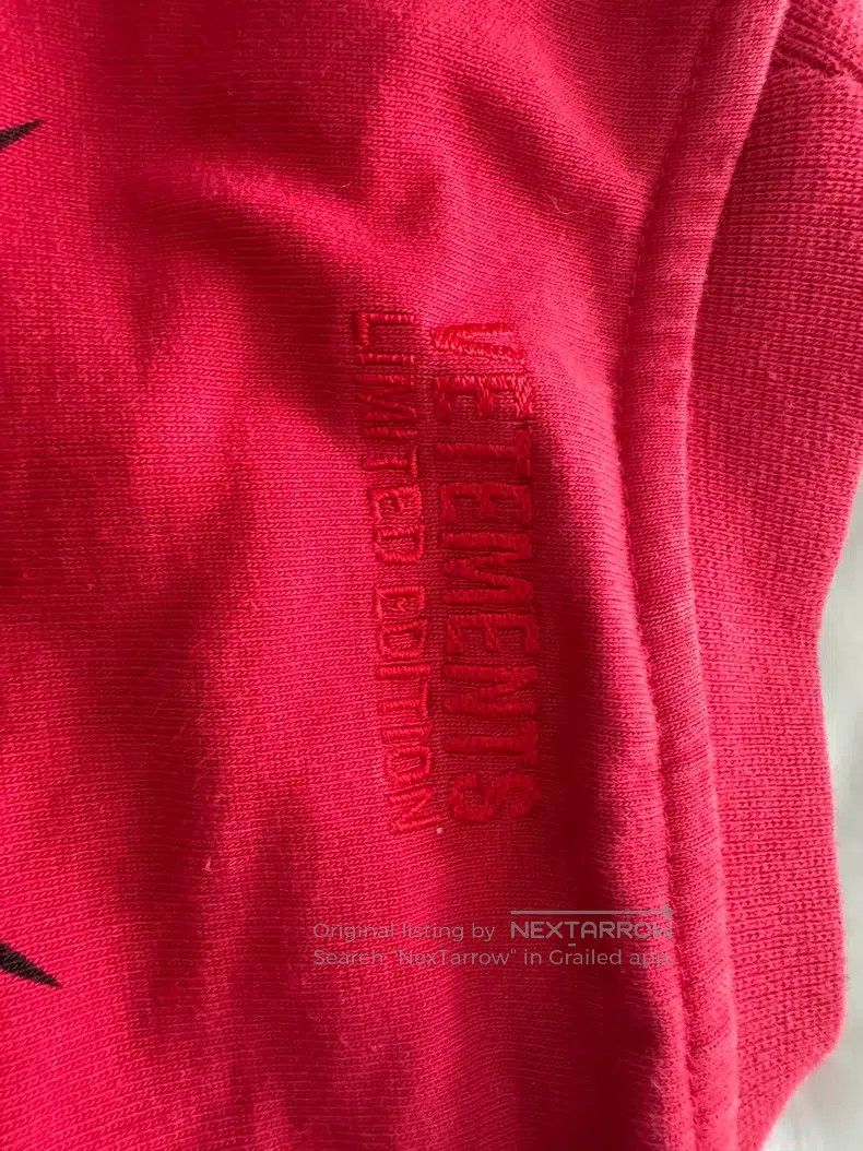 Vetements Vetements Sanskrit Long Sleeve, Red Is Hard to Find, More Size US S / EU 44-46 / 1 - 8 Thumbnail