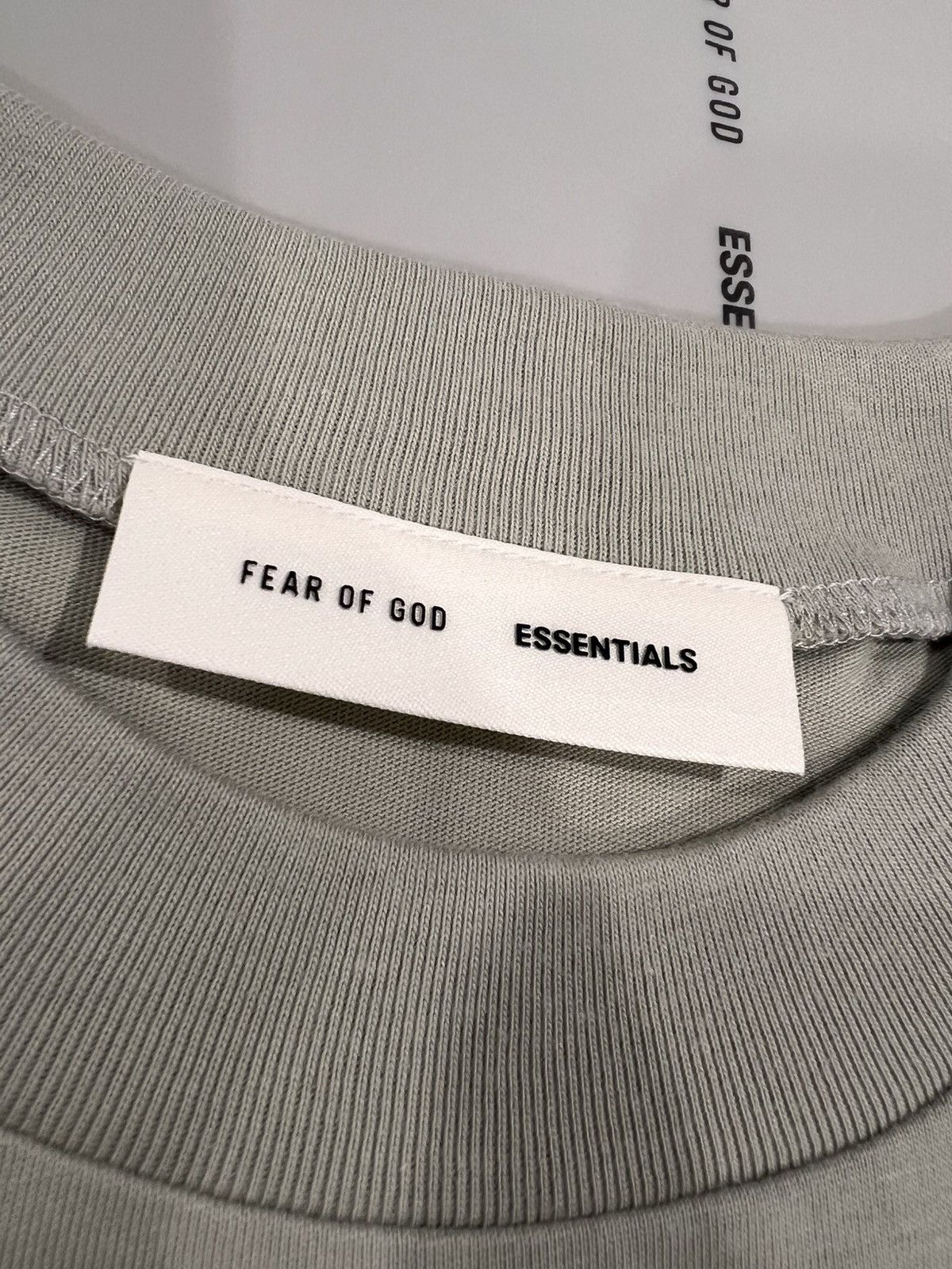 Essentials Essentials abbey stone classic t-shirt size large Size US L / EU 52-54 / 3 - 5 Thumbnail