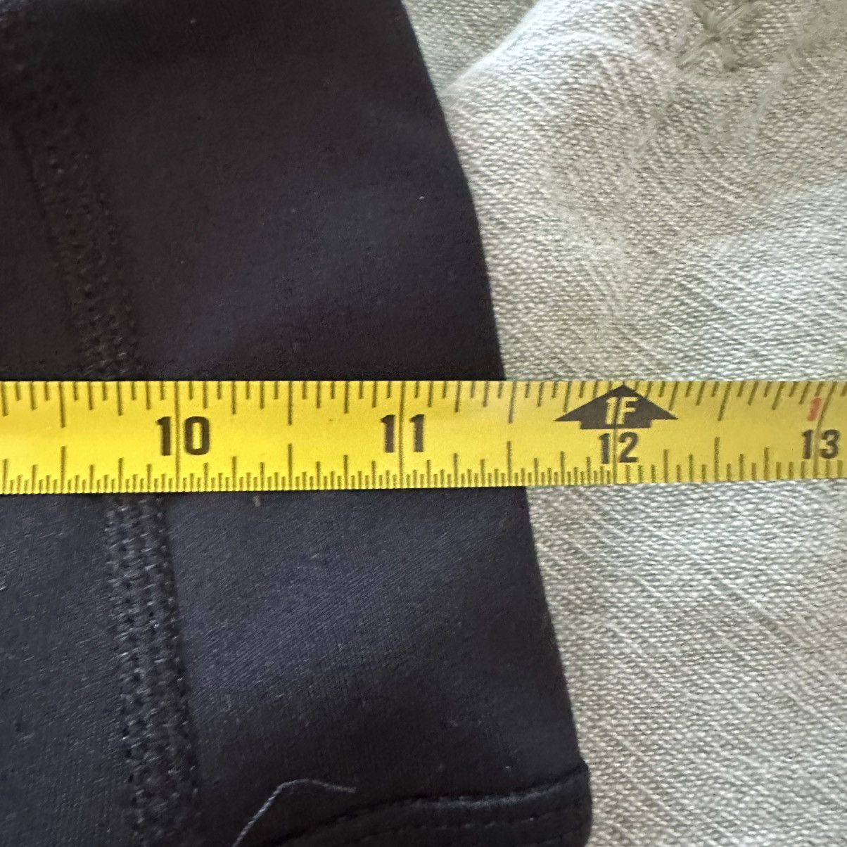 Victoria's Secret Victoria’s Secret X Essential Pocket High Rise Leggings NWT Size 25" / US 0 / IT 36 - 6 Thumbnail