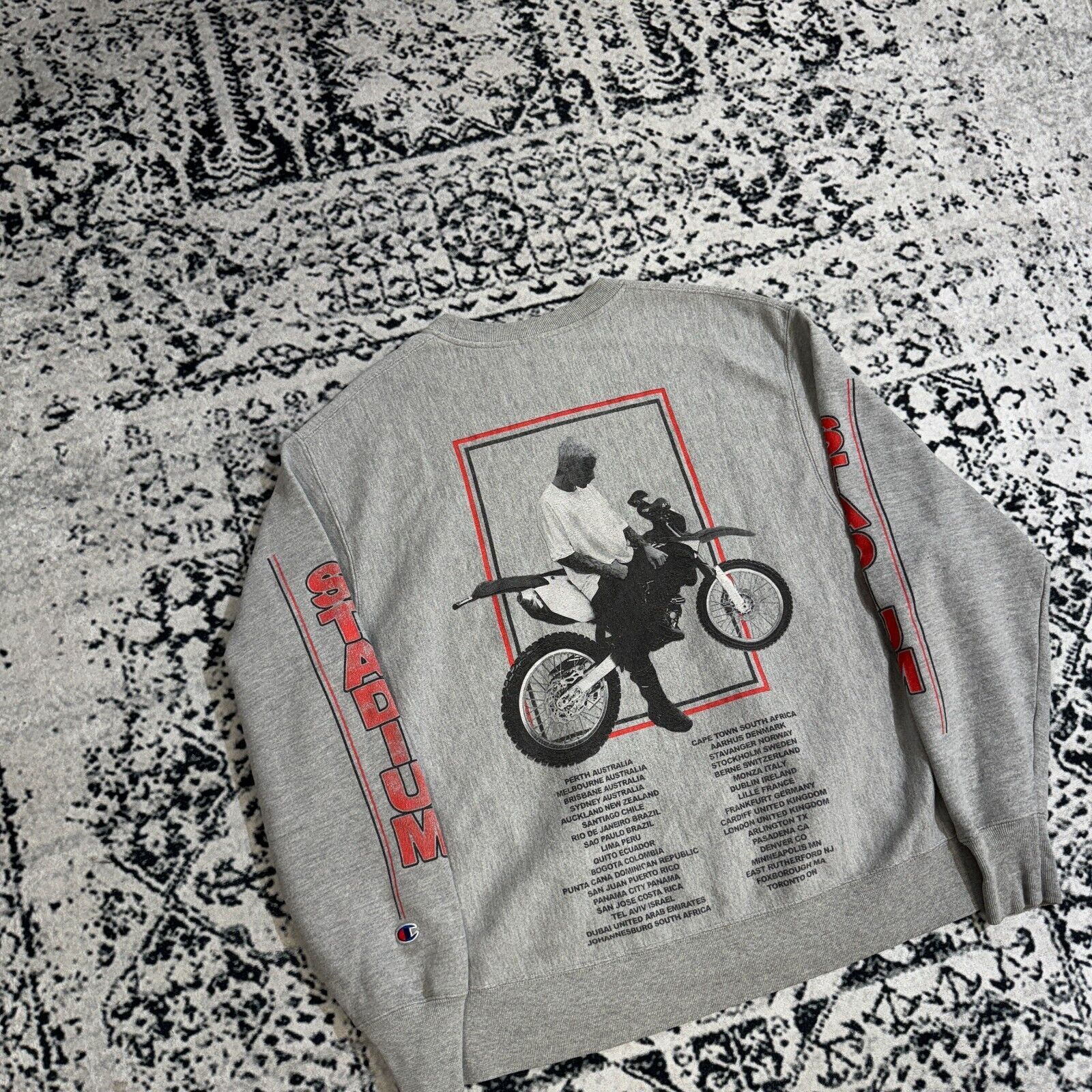 Vintage Vintage Team Bieber Unisex Gray Cotton Crewneck Size XL Size US XL / EU 56 / 4 - 3 Thumbnail