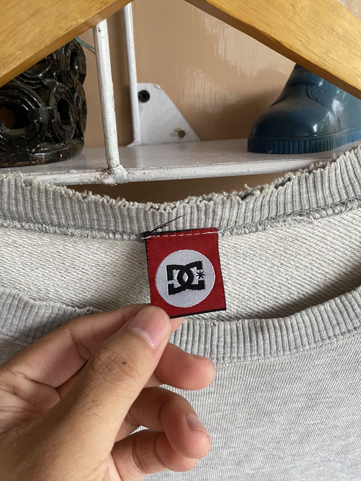 DC 💸BINDINGOFFER💸Dc Shoes Skateboard Distressed Sweatshirt Y2K Size US L / EU 52-54 / 3 - 9 Thumbnail