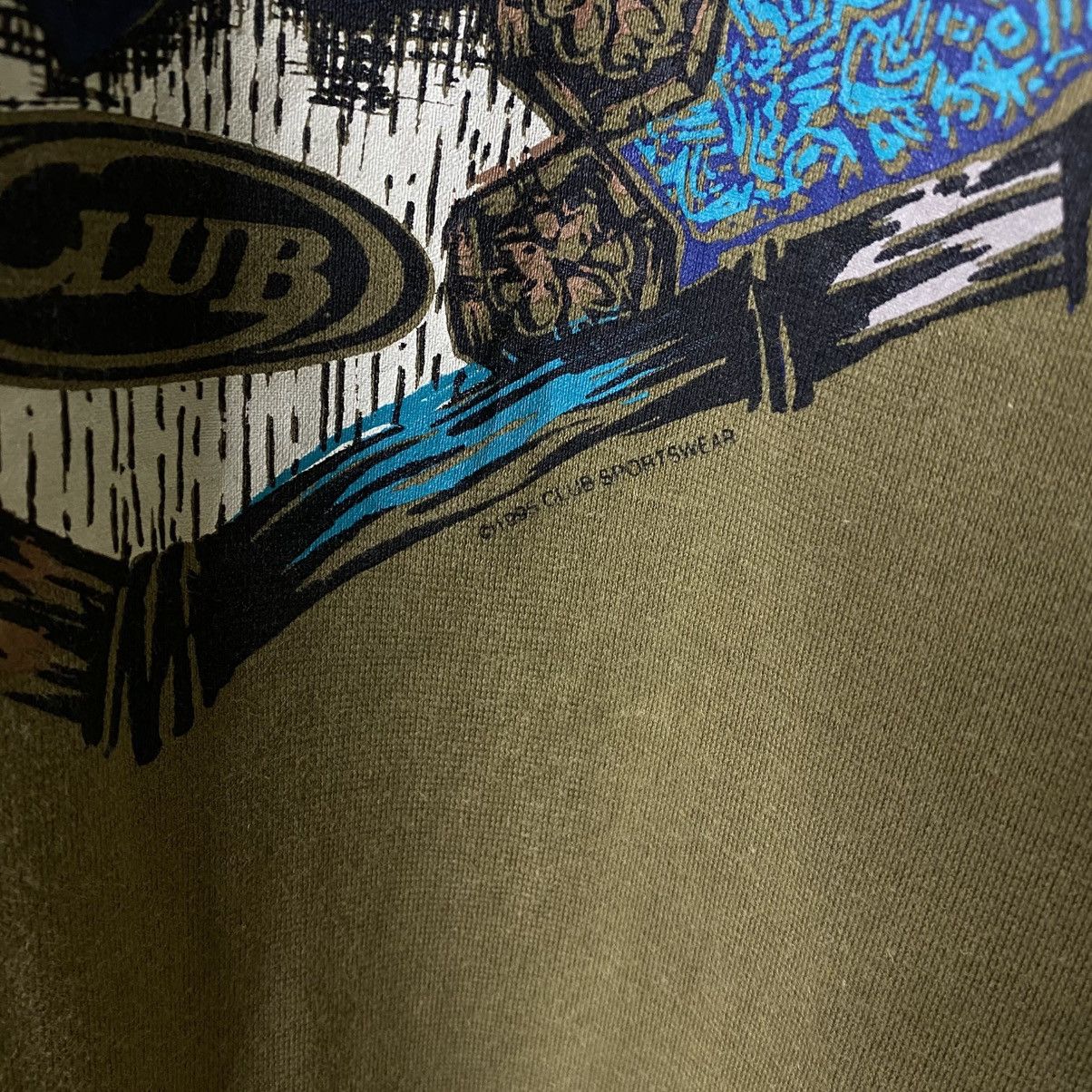 Vintage 1990s Club Surf Big Back Graphic T Shirt Surfing Style Size US L / EU 52-54 / 3 - 3 Thumbnail