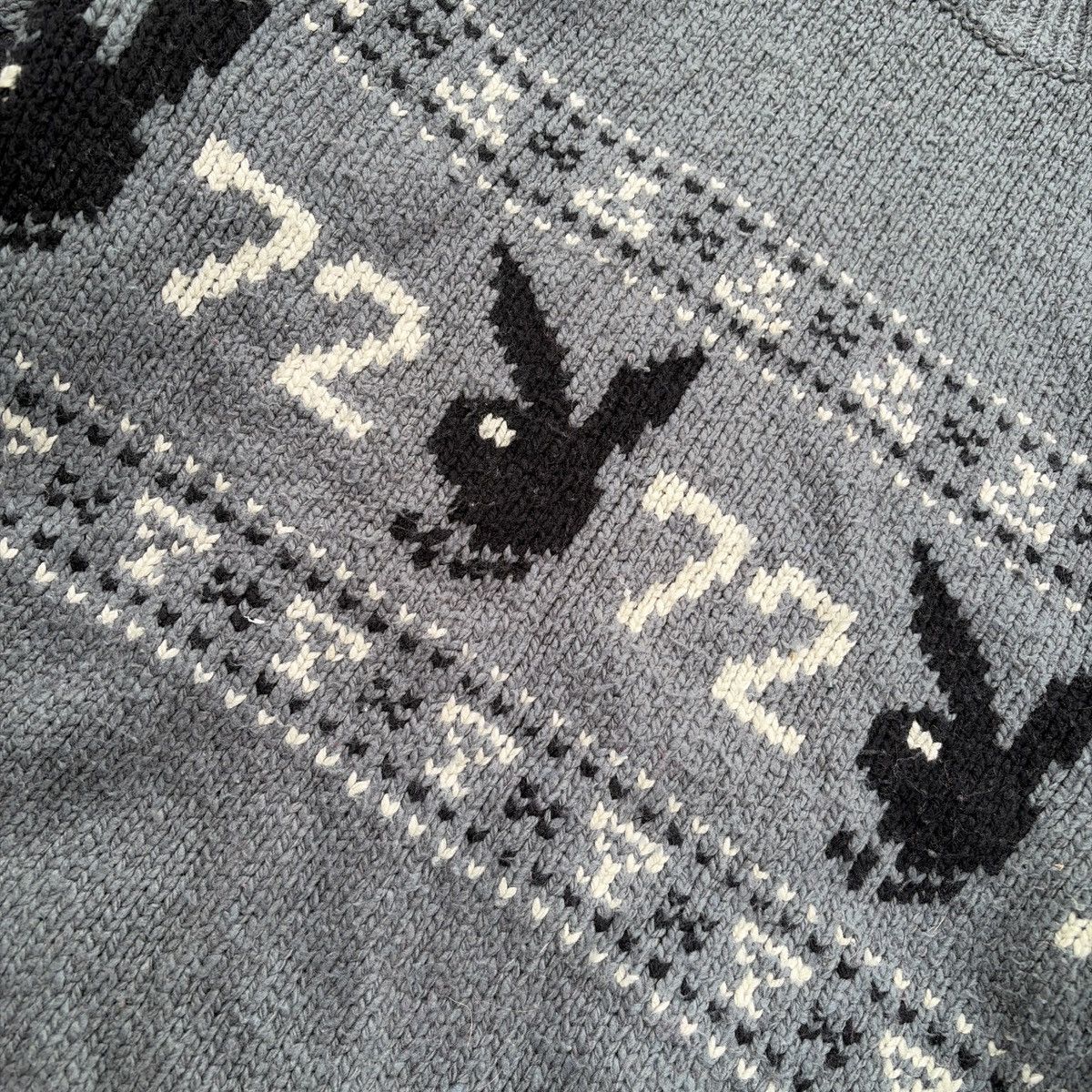 Playboy Y2K Playboy X Marc Ecko Sweater Size US M / EU 48-50 / 2 - 3 Thumbnail