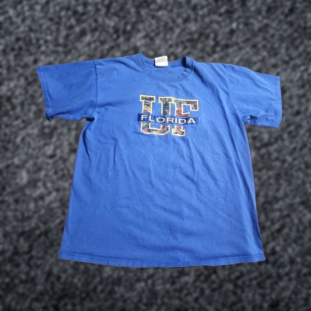Vintage VINTAGE Wolf University of Florida Gators T-Shirt Men XL Cotton Blue 90s College Gameday Size US XL / EU 56 / 4 - 1 Thumbnail