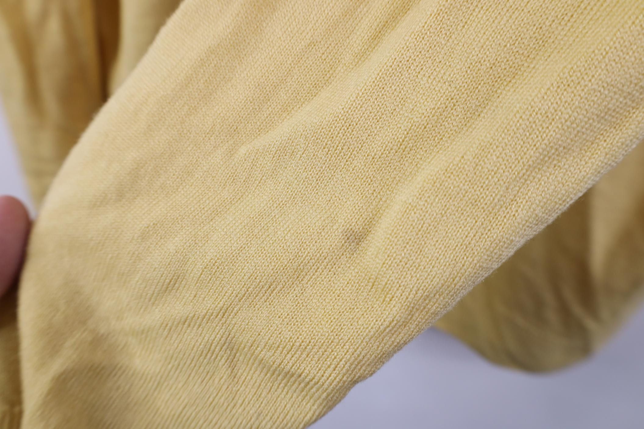 Vintage Vintage 70s Streetwear Lambswool Knit V-Neck Sweater Yellow Size US XL / EU 56 / 4 - 12 Thumbnail