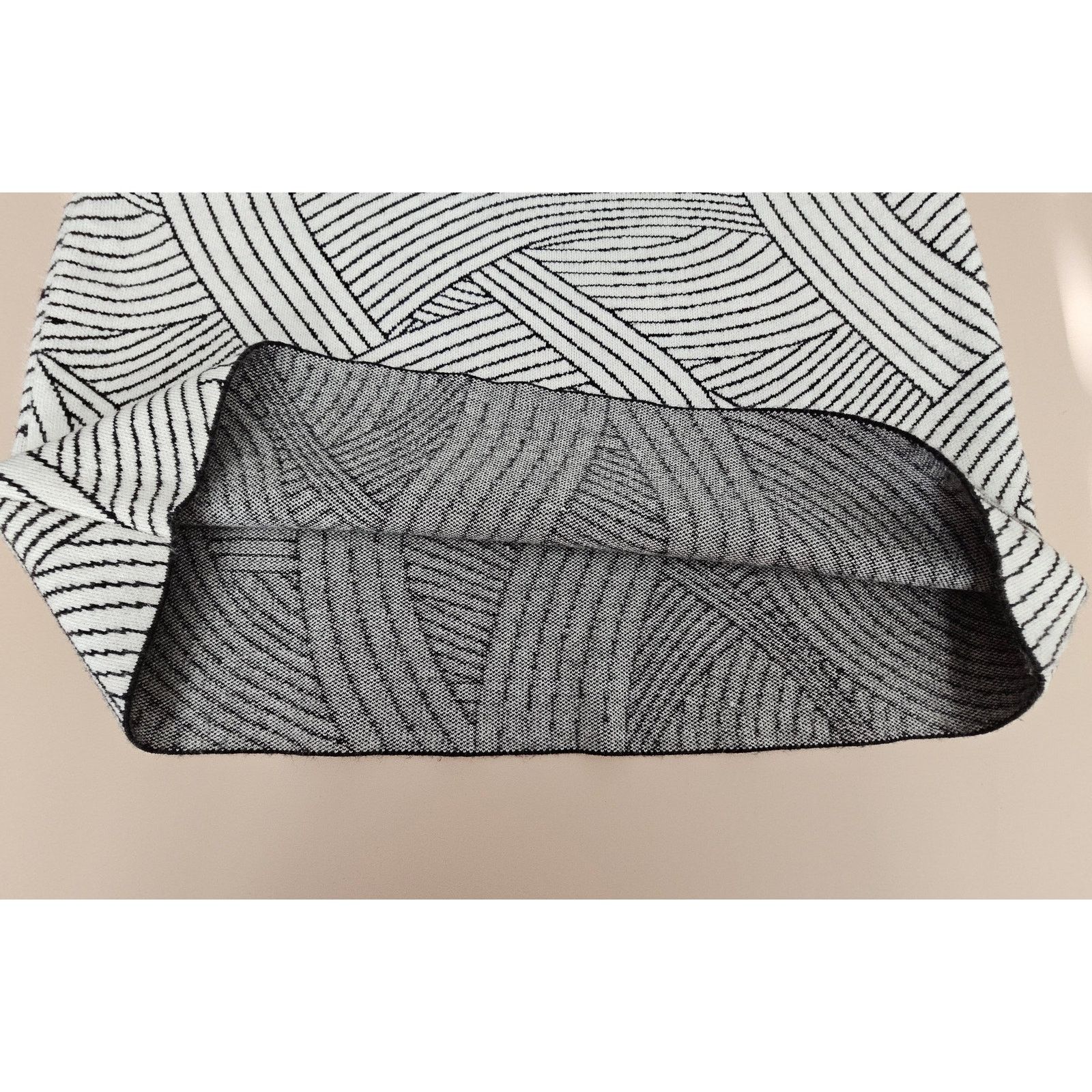 Anthropologie MAEVE Anthropologie Jovana Sweater Knit Pencil Skirt S Size 27" / US 4 / IT 40 - 7 Thumbnail
