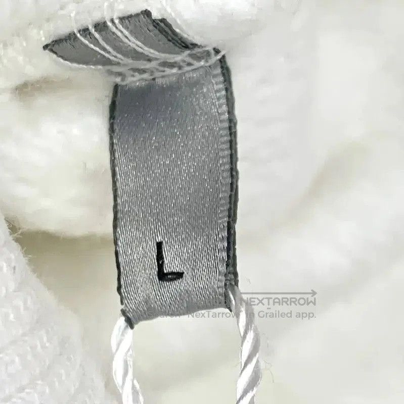 Dior Dior Women's White Cotton Sweatshirt with Bee . Size L / US 10 / IT 46 - 8 Thumbnail