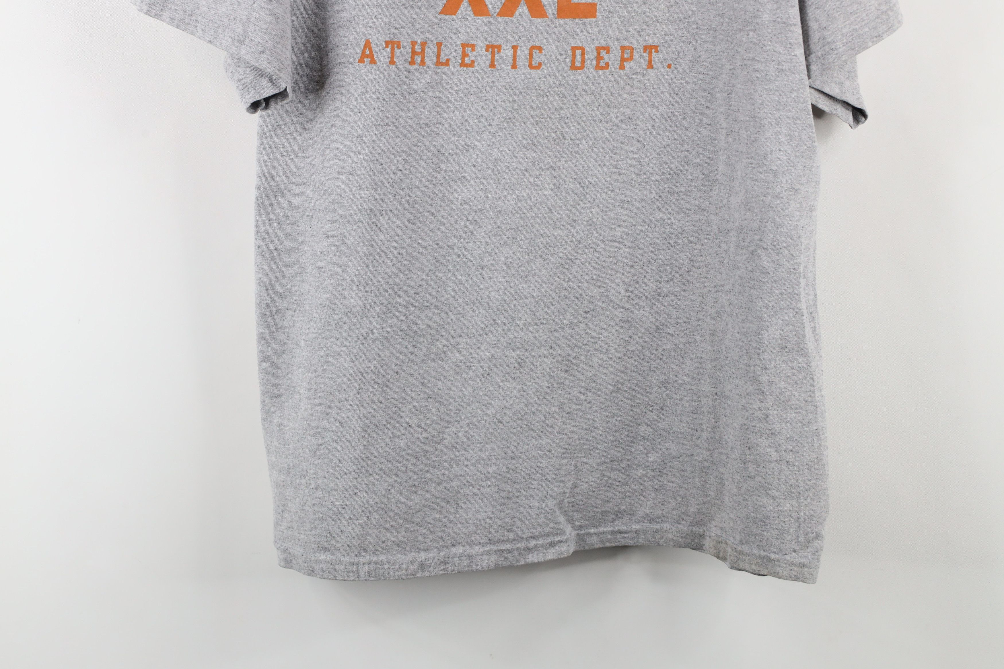 Vintage Vintage Spell Out University of Texas Athletic Dept T-Shirt Size US L / EU 52-54 / 3 - 3 Thumbnail