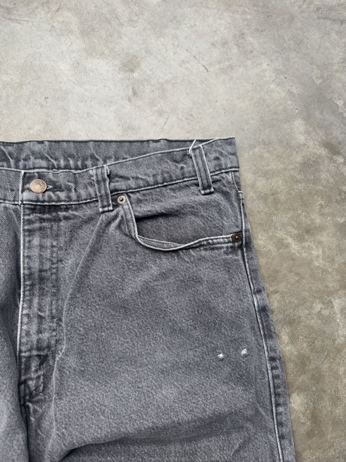 Levi's × Vintage Vintage 90’s Levi’s Two Horses Black Leather Tab Baggy Denim Size US 36 / EU 52 - 5 Thumbnail