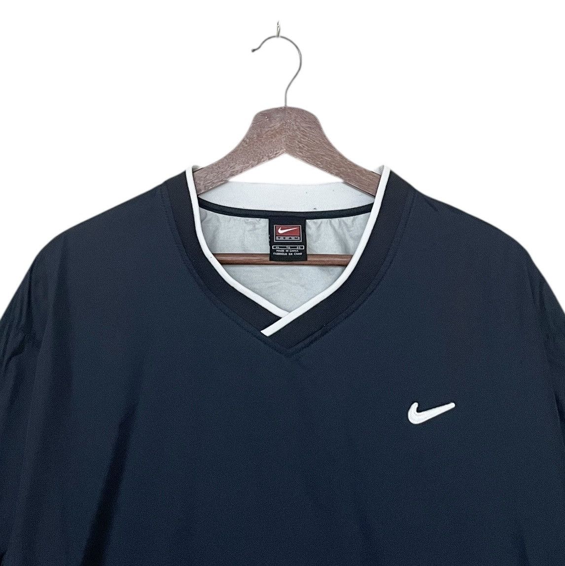Nike Vintage Brand Nike Nylon Sweatshirt 2000s Size US XL / EU 56 / 4 - 7 Thumbnail
