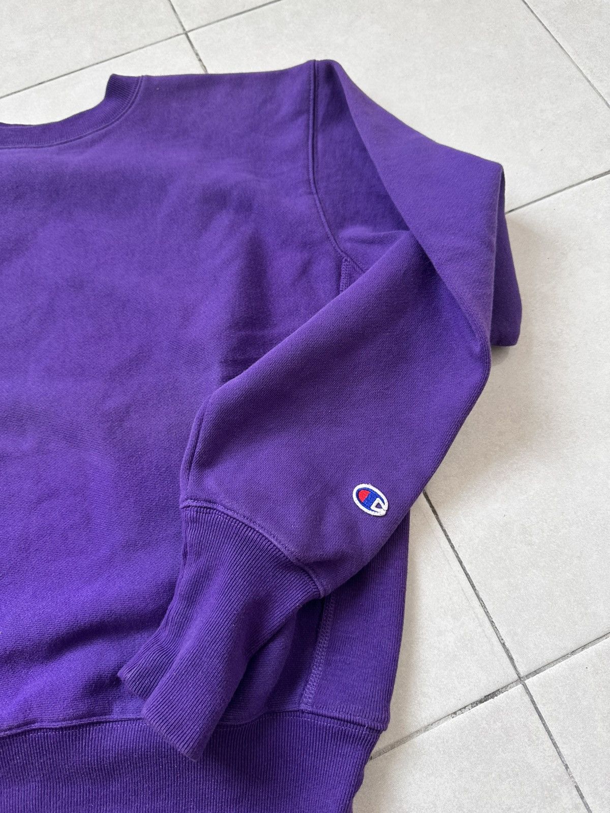 Champion Champion Crewneck Reverse Weave 🍇 Size US M / EU 48-50 / 2 - 7 Thumbnail