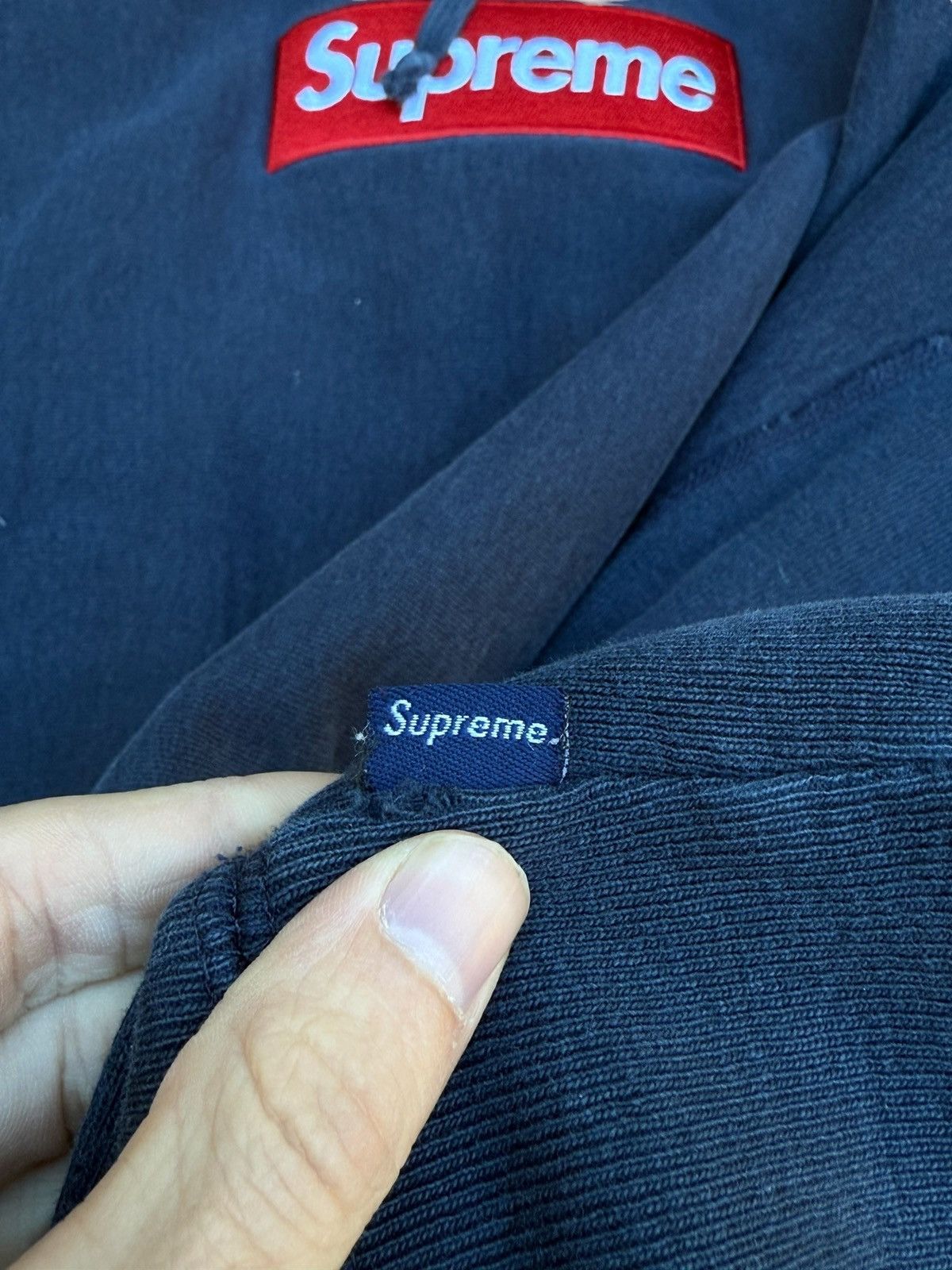 Supreme Supreme 2012 navy box logo hoodie Size US M / EU 48-50 / 2 - 9 Thumbnail