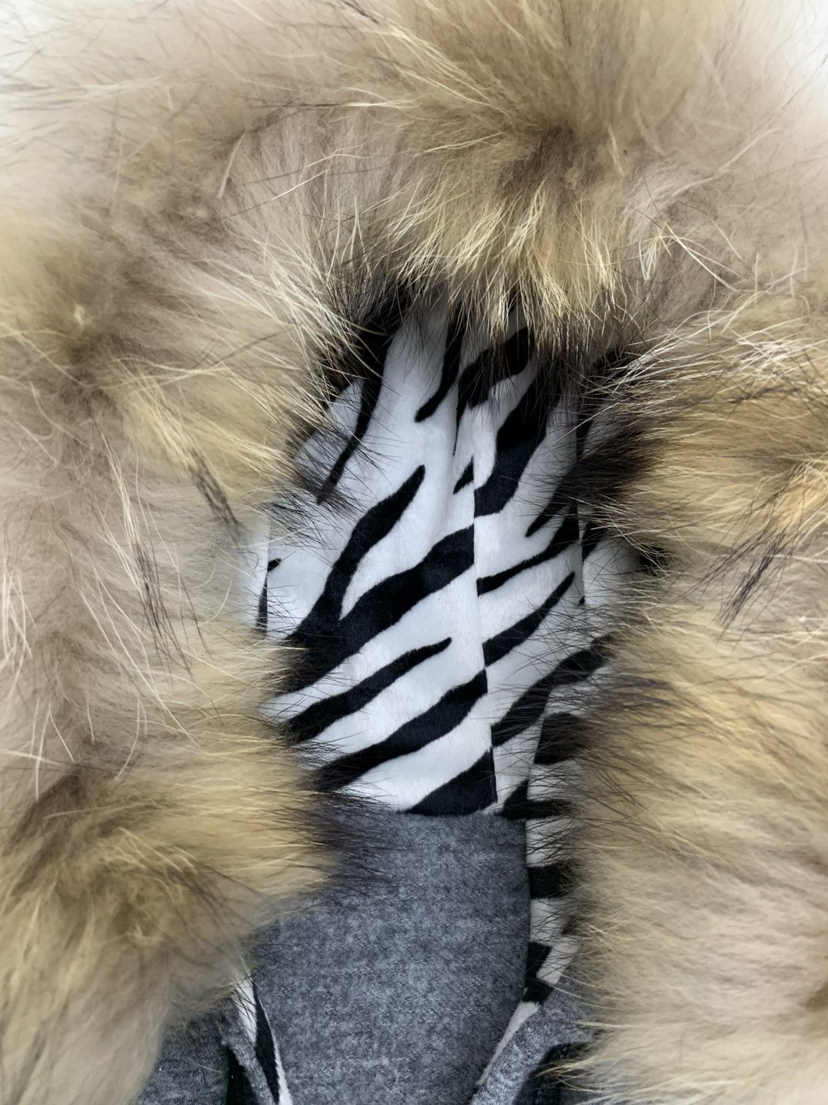 Japanese Brand Y2K LYS Japanese Fur Hoodie Skull Ifsixwasnine style Size US M / EU 48-50 / 2 - 7 Thumbnail