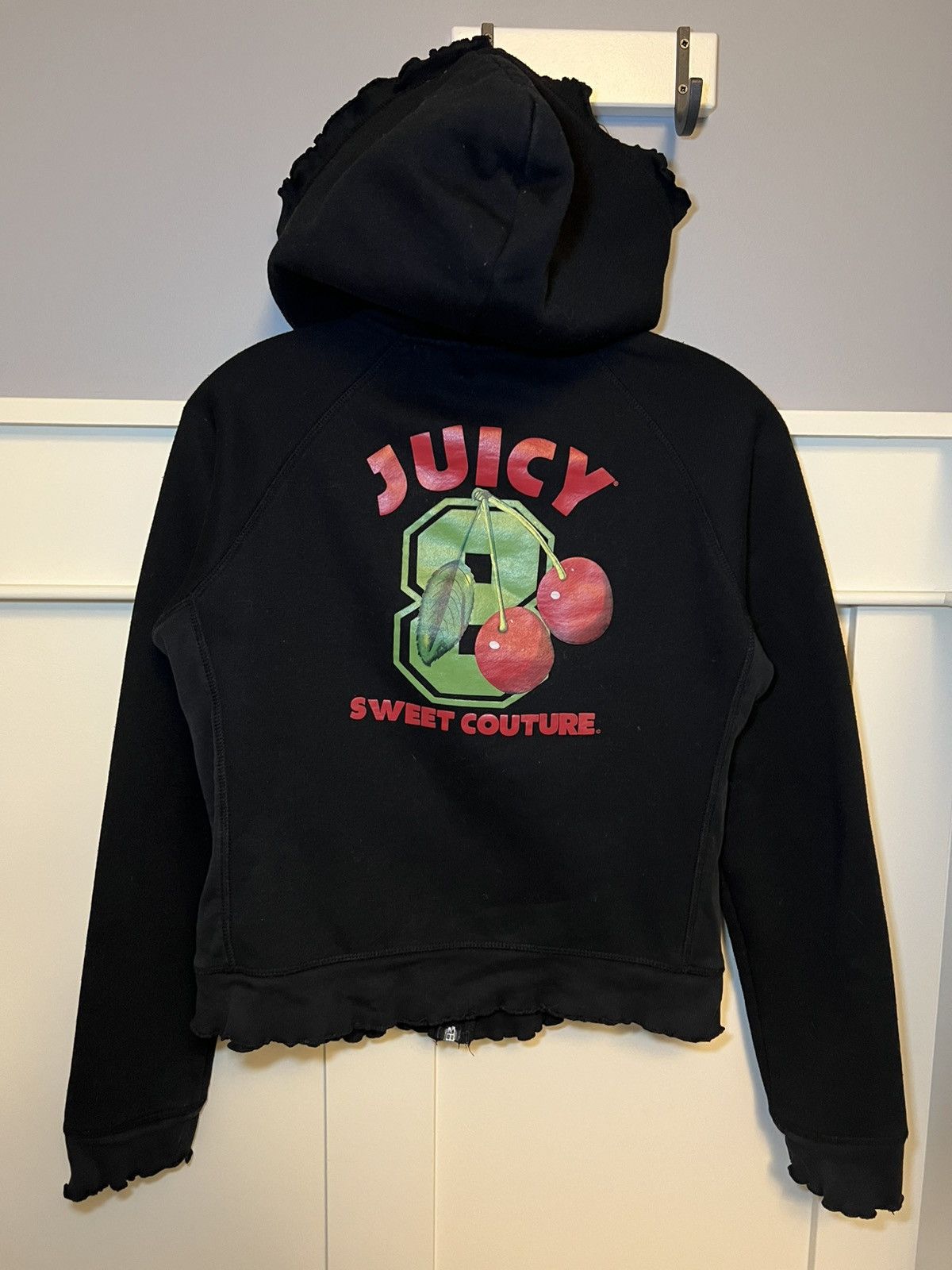 Juicy Couture Vintage Juicy Couture ruffle trim cherry print zip-up hoodie Size L / US 10 / IT 46 - 1 Thumbnail