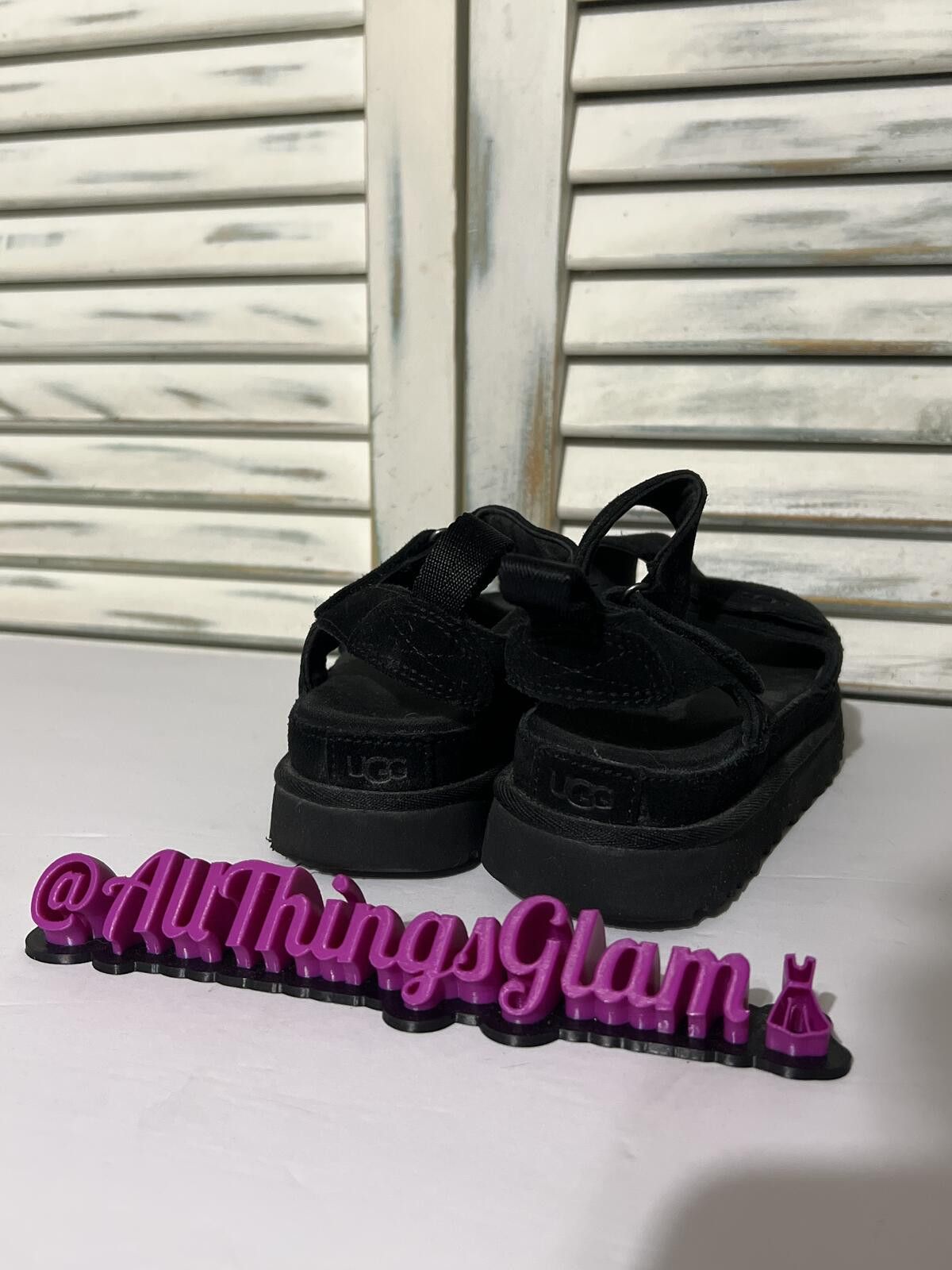 Ugg UGG Goldenstar Black Suede Platform Sandals 9 Size US 9 / IT 39 - 4 Thumbnail