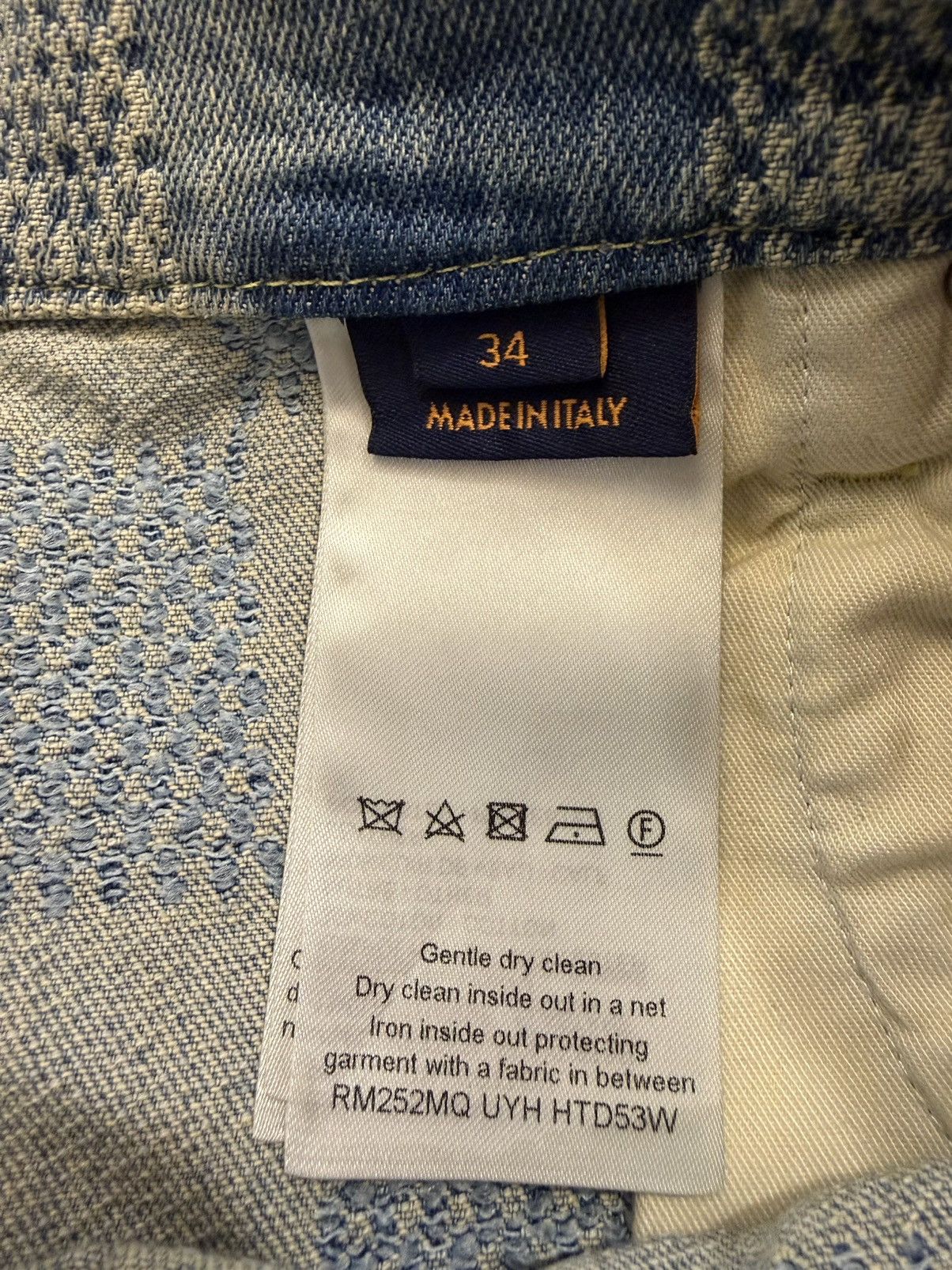 Louis Vuitton Louis Vuitton Damier 3D Light Denim Shorts Size US 34 / EU 50 - 3 Thumbnail