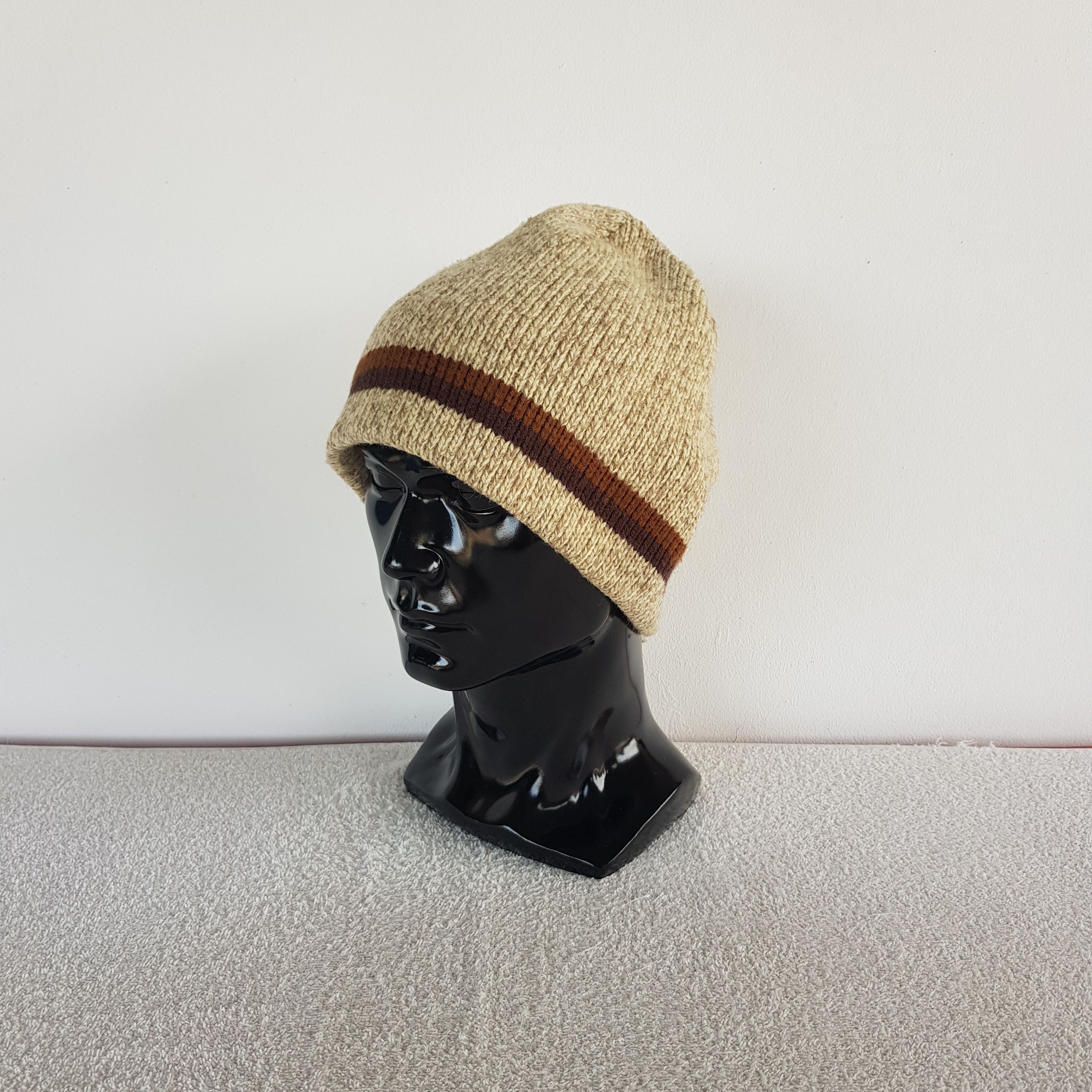 Homespun Knitwear Vintage Unknown Wool Beanie Made in USA Snow Caps Hats Size ONE SIZE - 1 Thumbnail