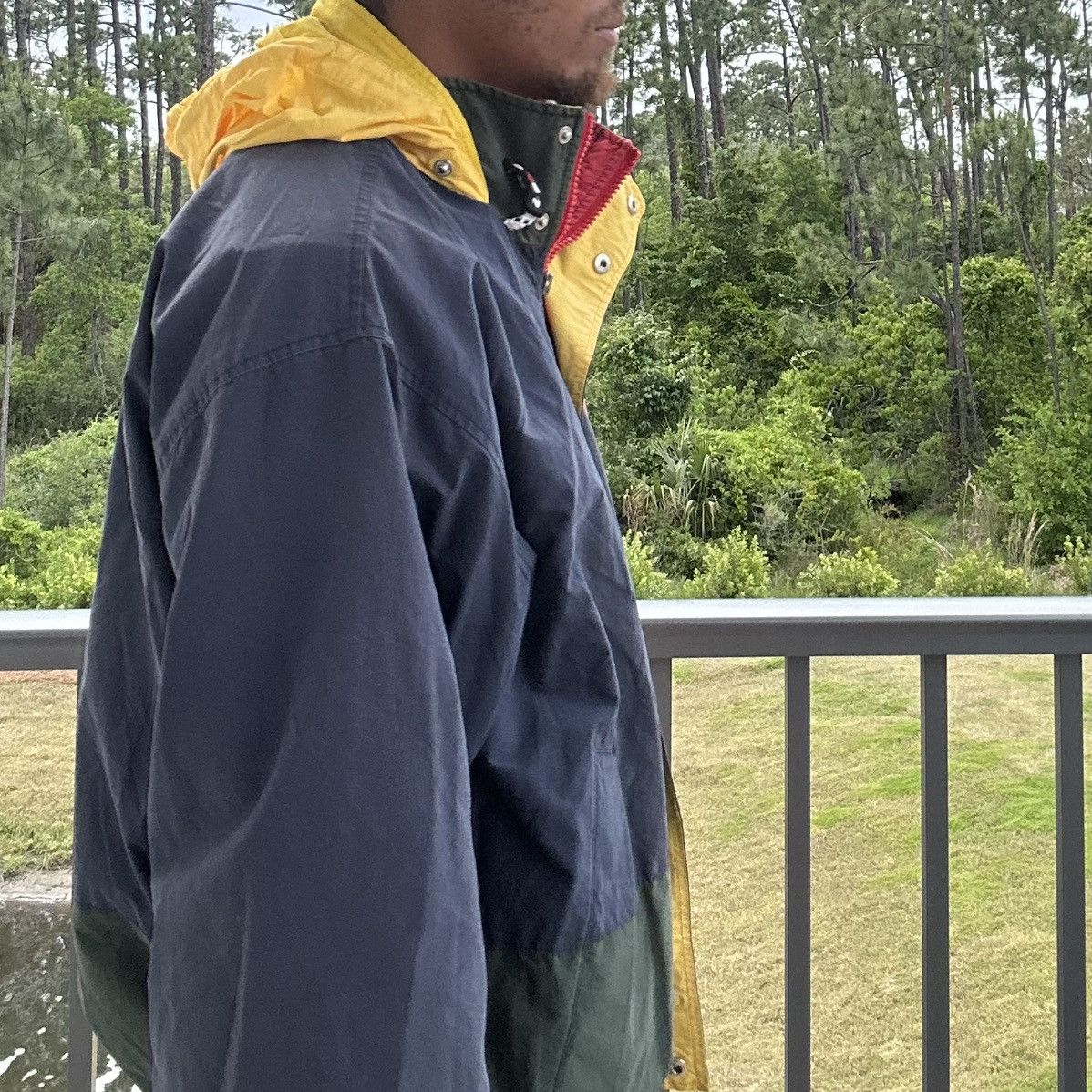 Tommy Hilfiger Vintage Tommy Hilfiger Jacket – Size Large Size US L / EU 52-54 / 3 - 2 Thumbnail