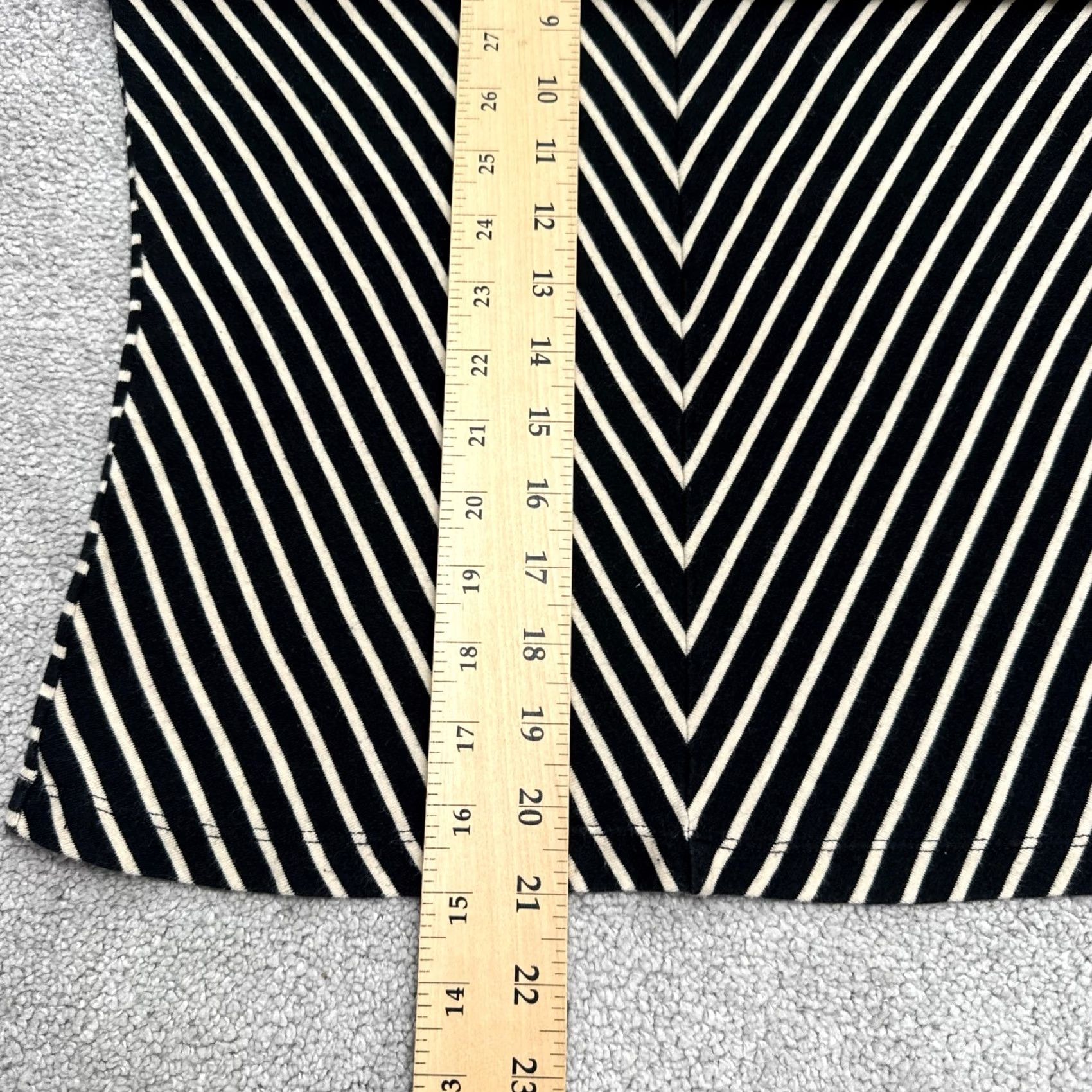Vintage The Limited Top Womens Large Black Cream Chevron V-Neck Long Sleeve Cotton Knit Size L / US 10 / IT 46 - 7 Thumbnail
