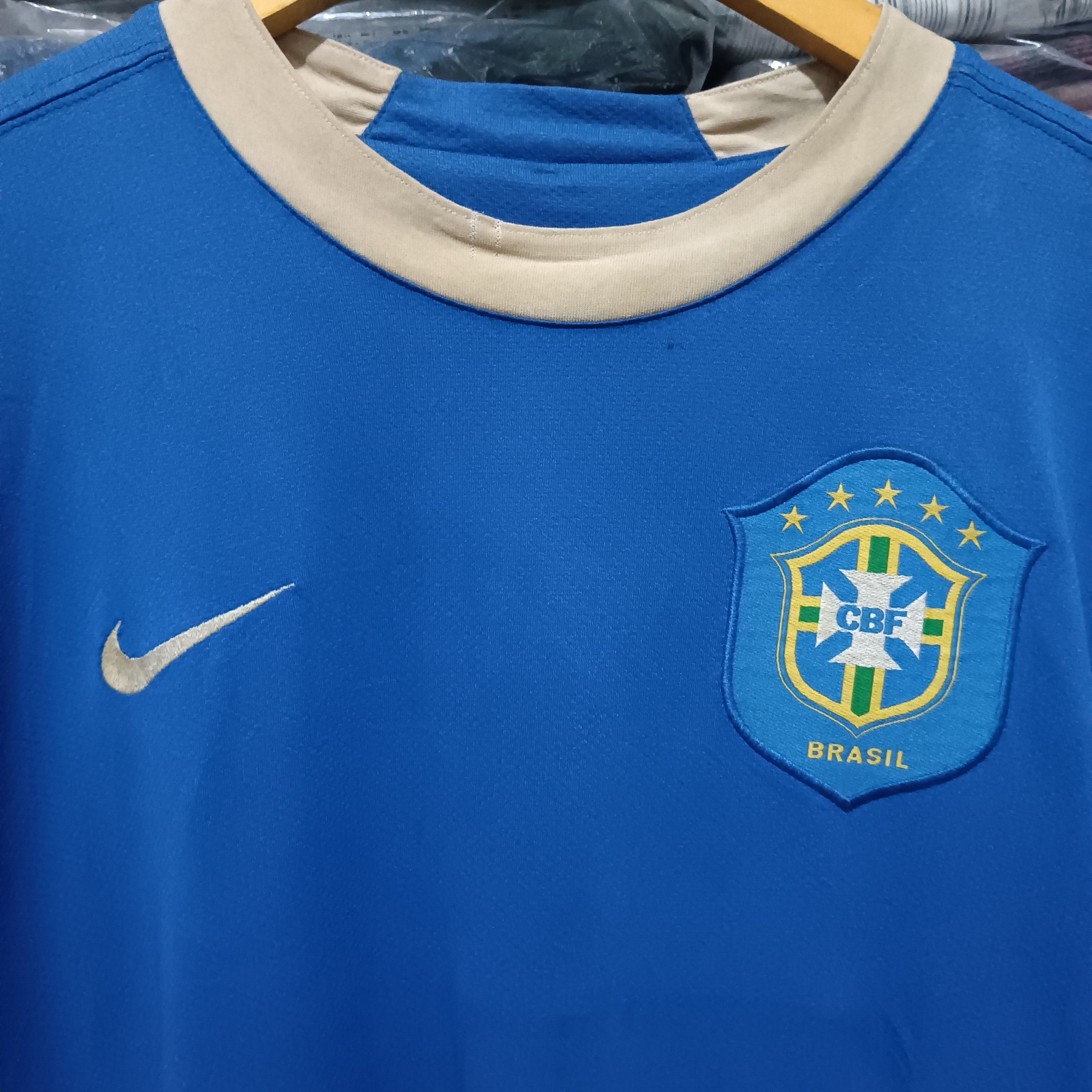 Nike Vintage Nike Brazil away jersey Size US XL / EU 56 / 4 - 2 Thumbnail