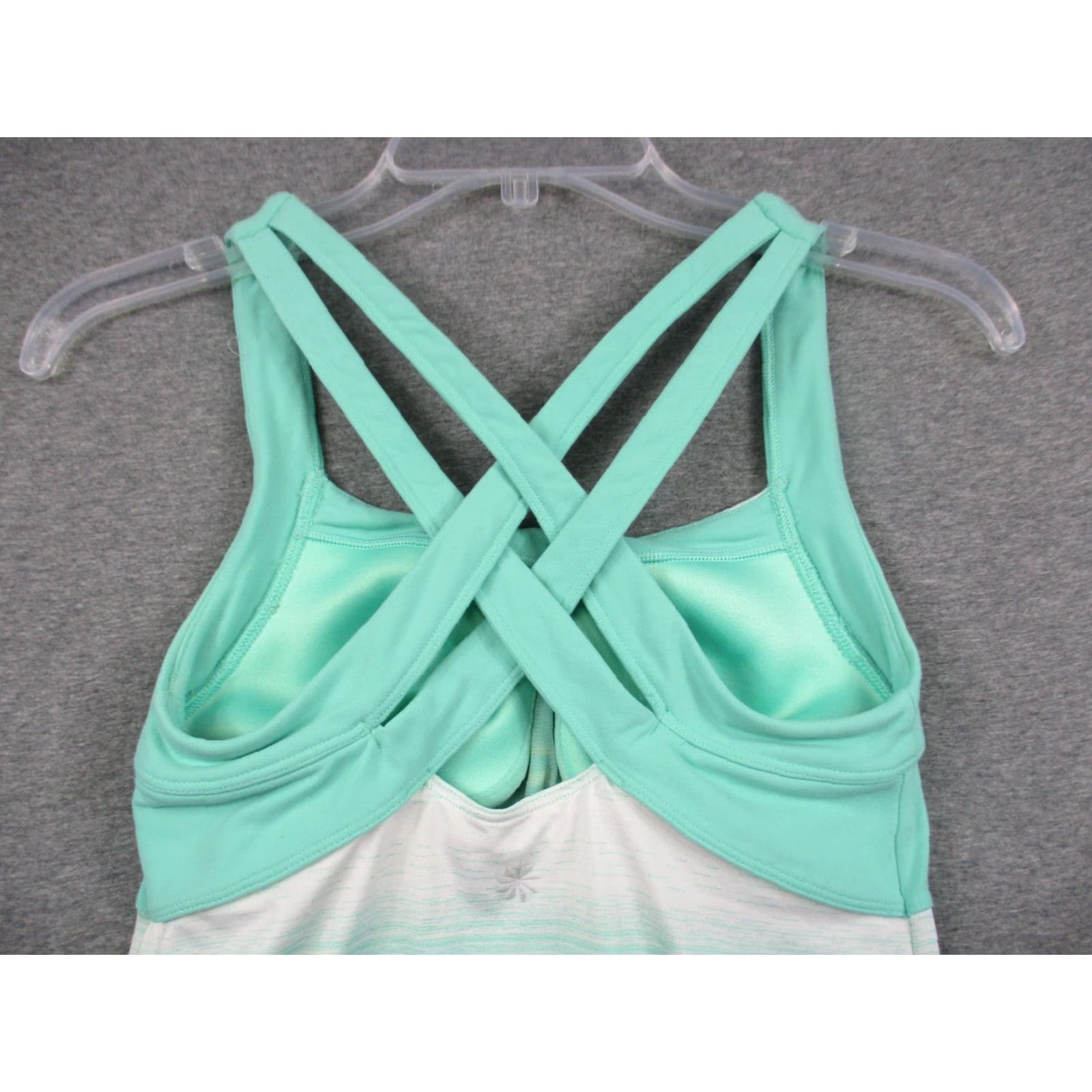 Athleta Athleta Athletic Top XS Woman Light Green Ombre Stripe Built In Bra Activewear Shirt Size XS / US 0-2 / IT 36-38 - 7 Thumbnail