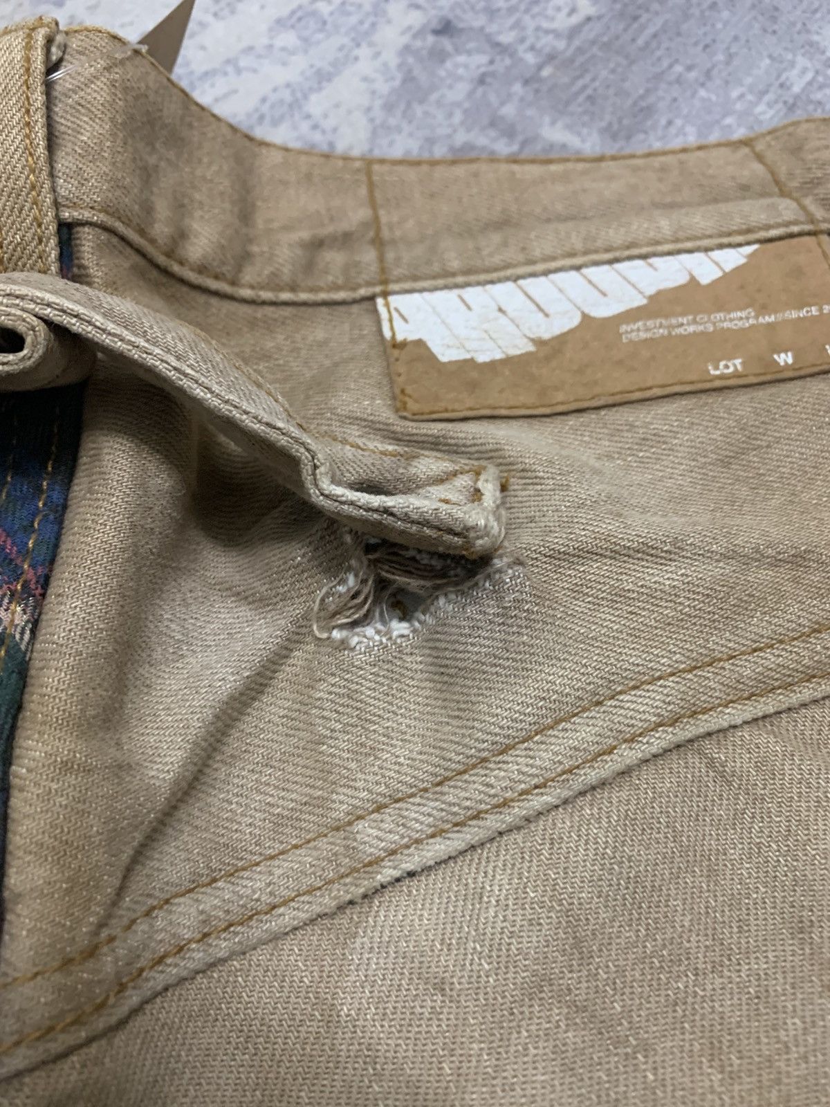 Japanese Brand Japanese Brand PROGRAM Buckle Back Jeans Size US 32 / EU 48 - 12 Thumbnail