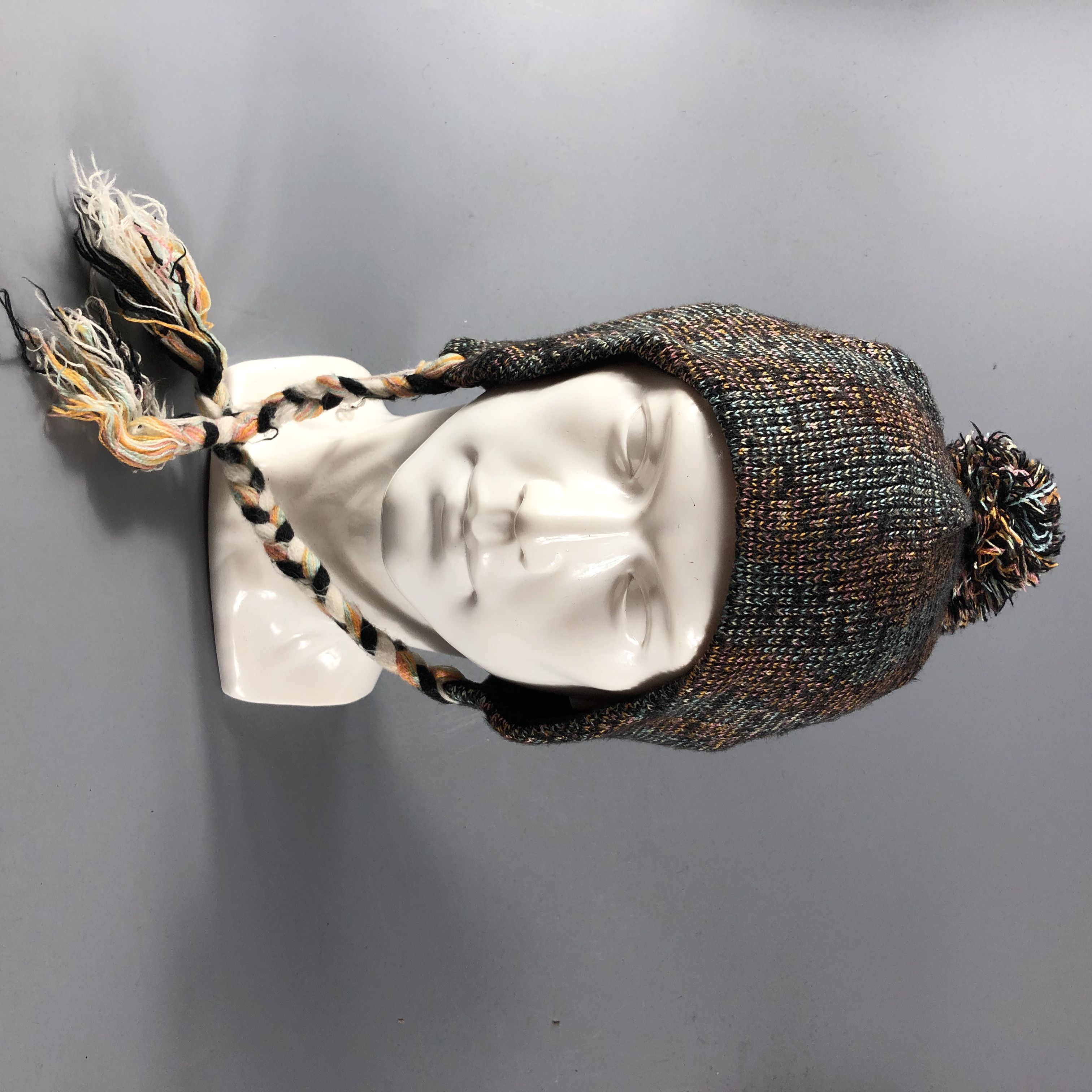 image of Atomic Earflap Bobble Beanie Snowcap Snow Hat Ski Hat B571, Men's