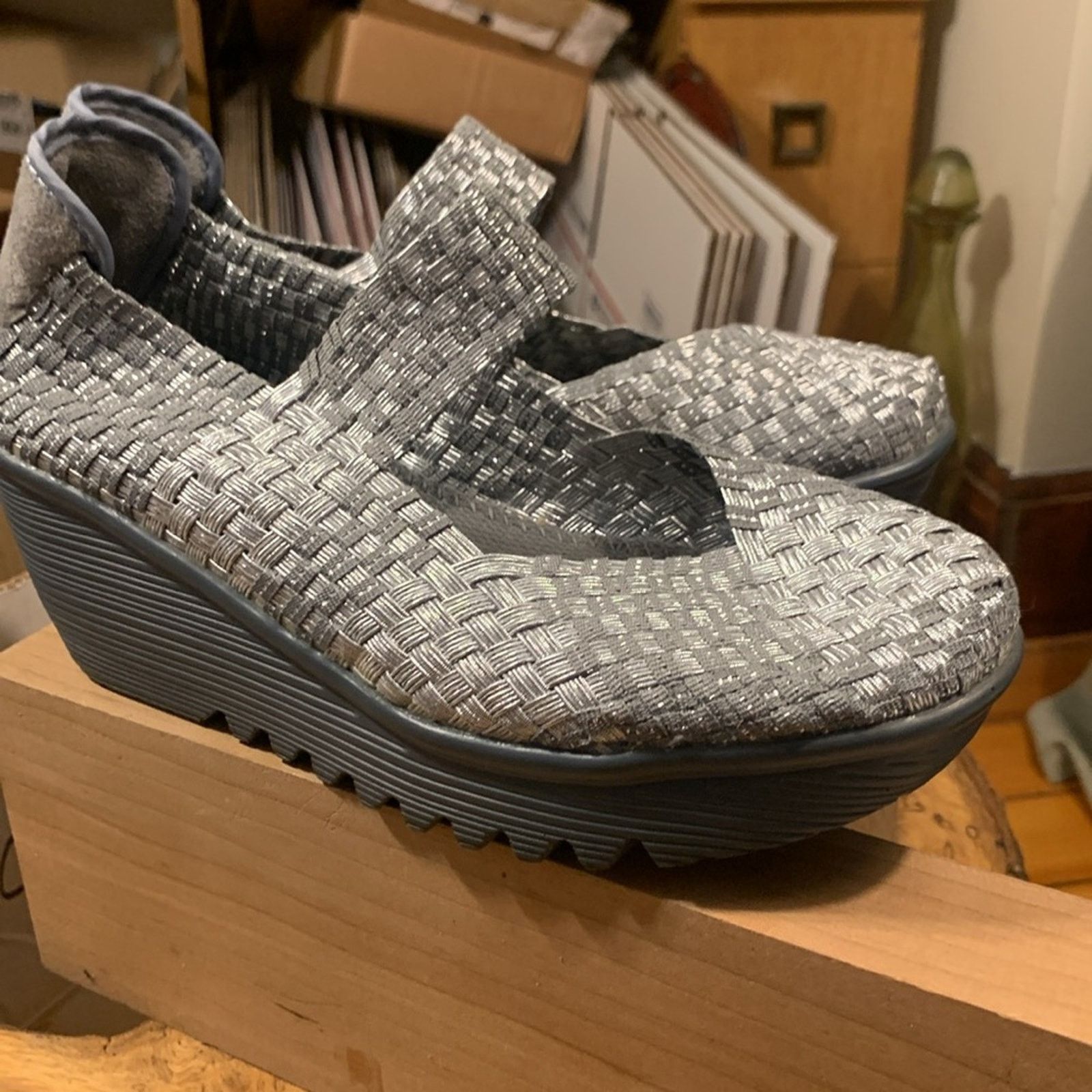 Vintage Bernie Mev silver woven Maryjanes wedge comfy travel shoes Size US 8 / IT 38 - 2 Thumbnail