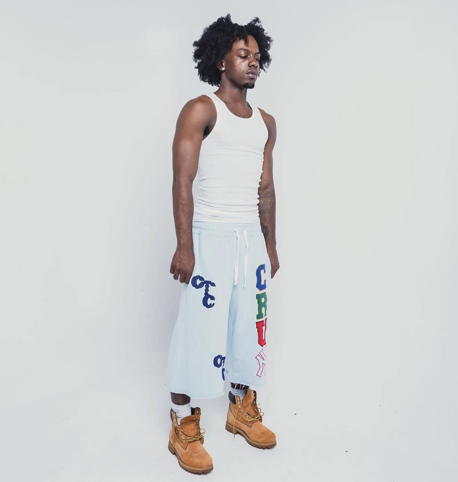 Other CRUM Light Blue 3/4 Shorts Size US 34 / EU 50 - 4 Thumbnail