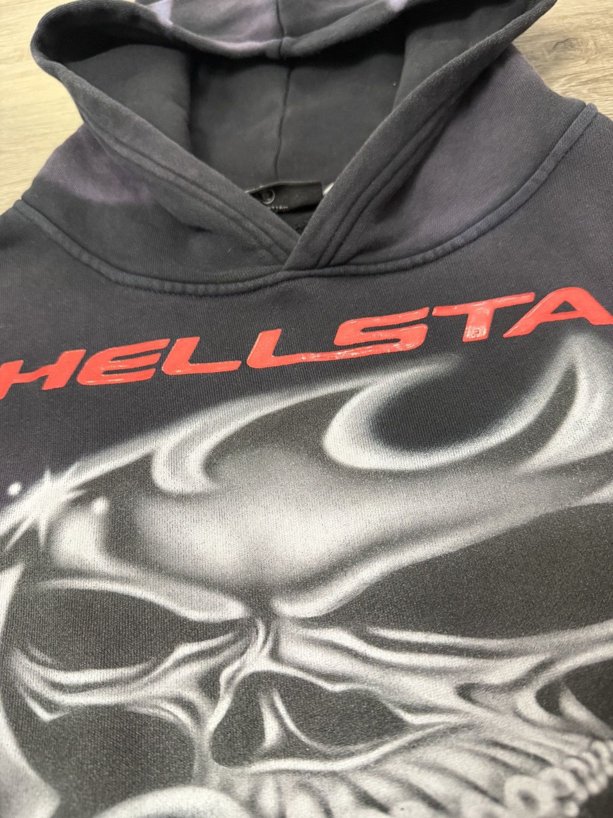 HELLSTAR Hellstar Airbrushed Skull Hoodie Black Size XS Size US XS / EU 42 / 0 - 3 Thumbnail