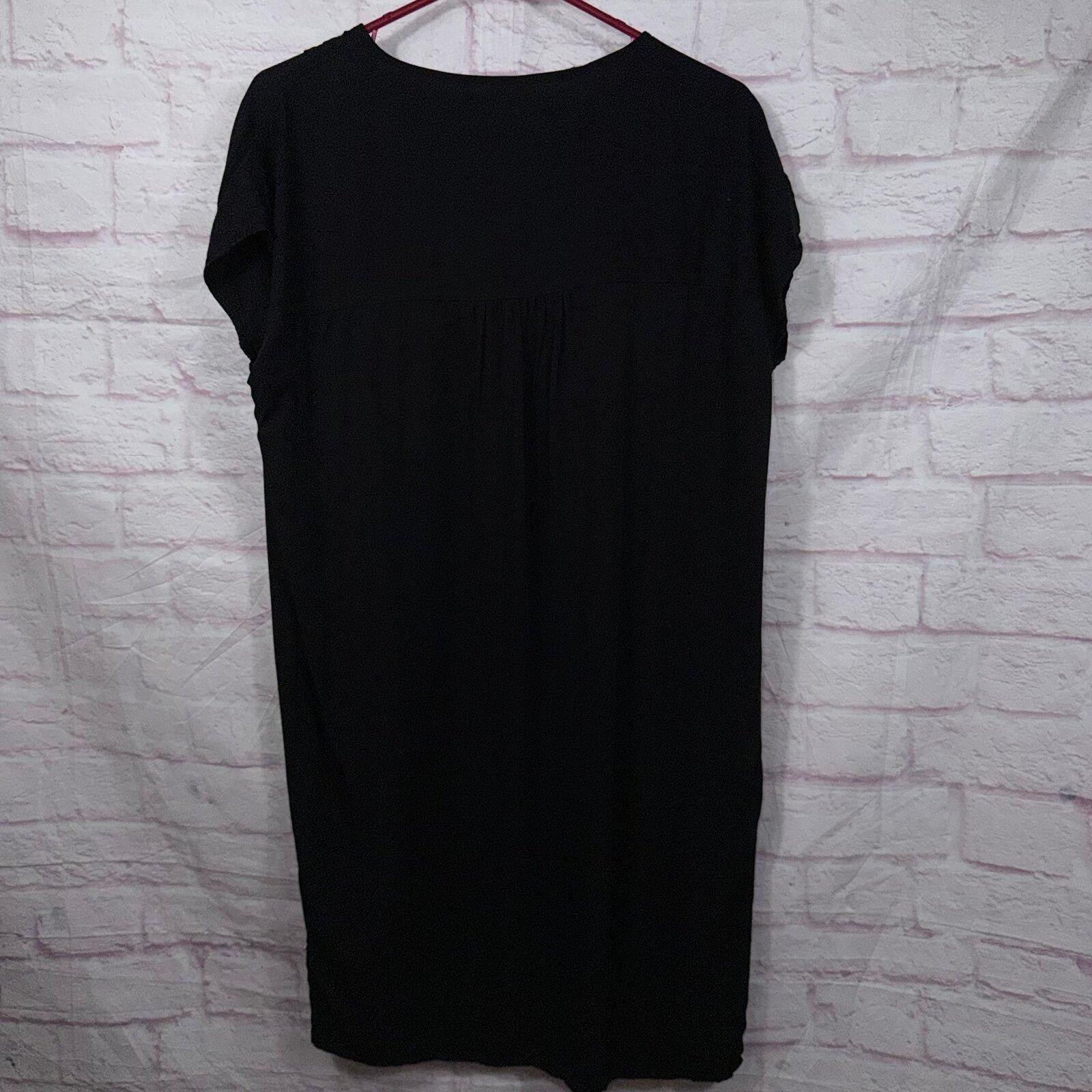 Old Navy Old Navy Black V-Neck Dress - Medium Tall Size M / US 6-8 / IT 42-44 - 6 Thumbnail
