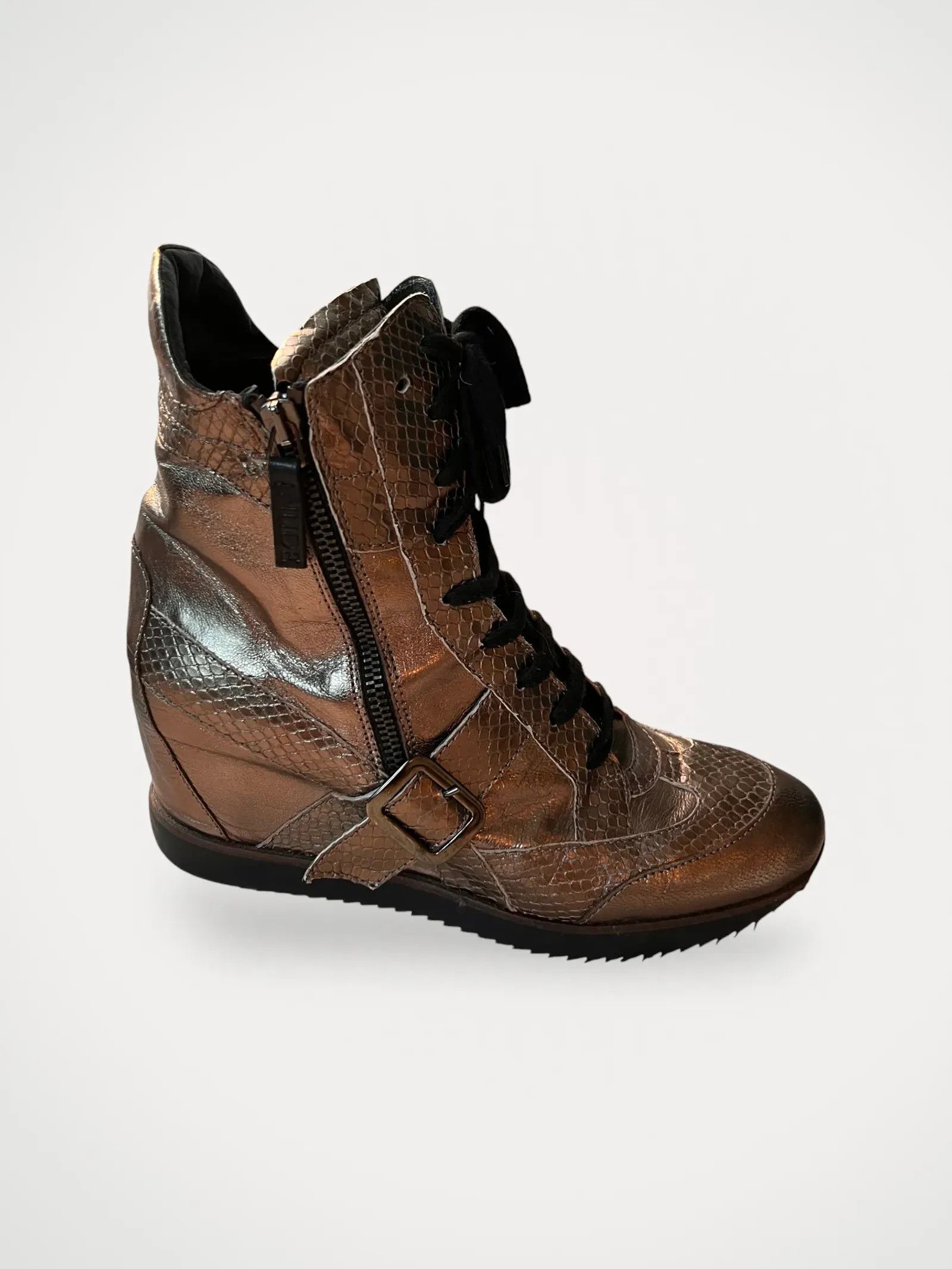 Nude Nude Boots Size US 10 / IT 40 - 1 Thumbnail
