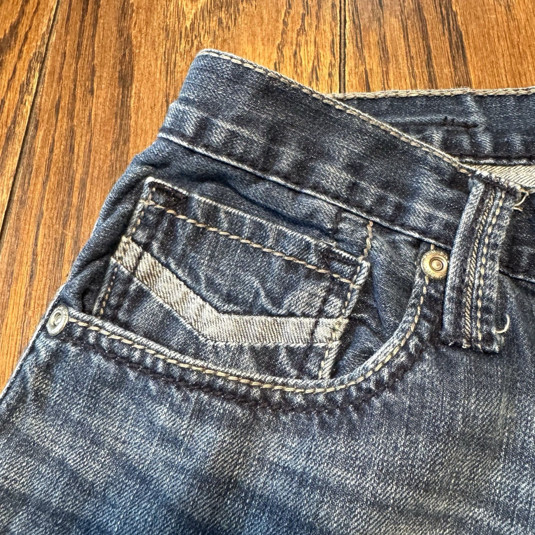 Buckle BKE Derek Jeans Mens 34x33 Dark Blue Denim Straight Leg Grunge Cowboy Southwestern