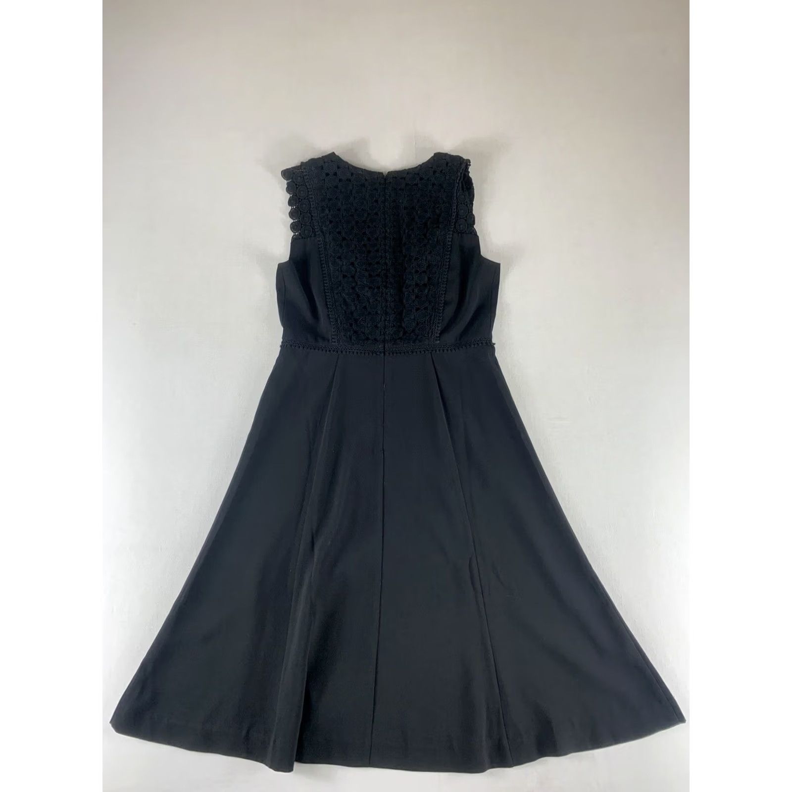 Ann Taylor ANN TAYLOR A-Line SHEATH DRESS WOMENS SIZE 4 BLACK FLORAL CROCHET Size S / US 4 / IT 40 - 3 Thumbnail