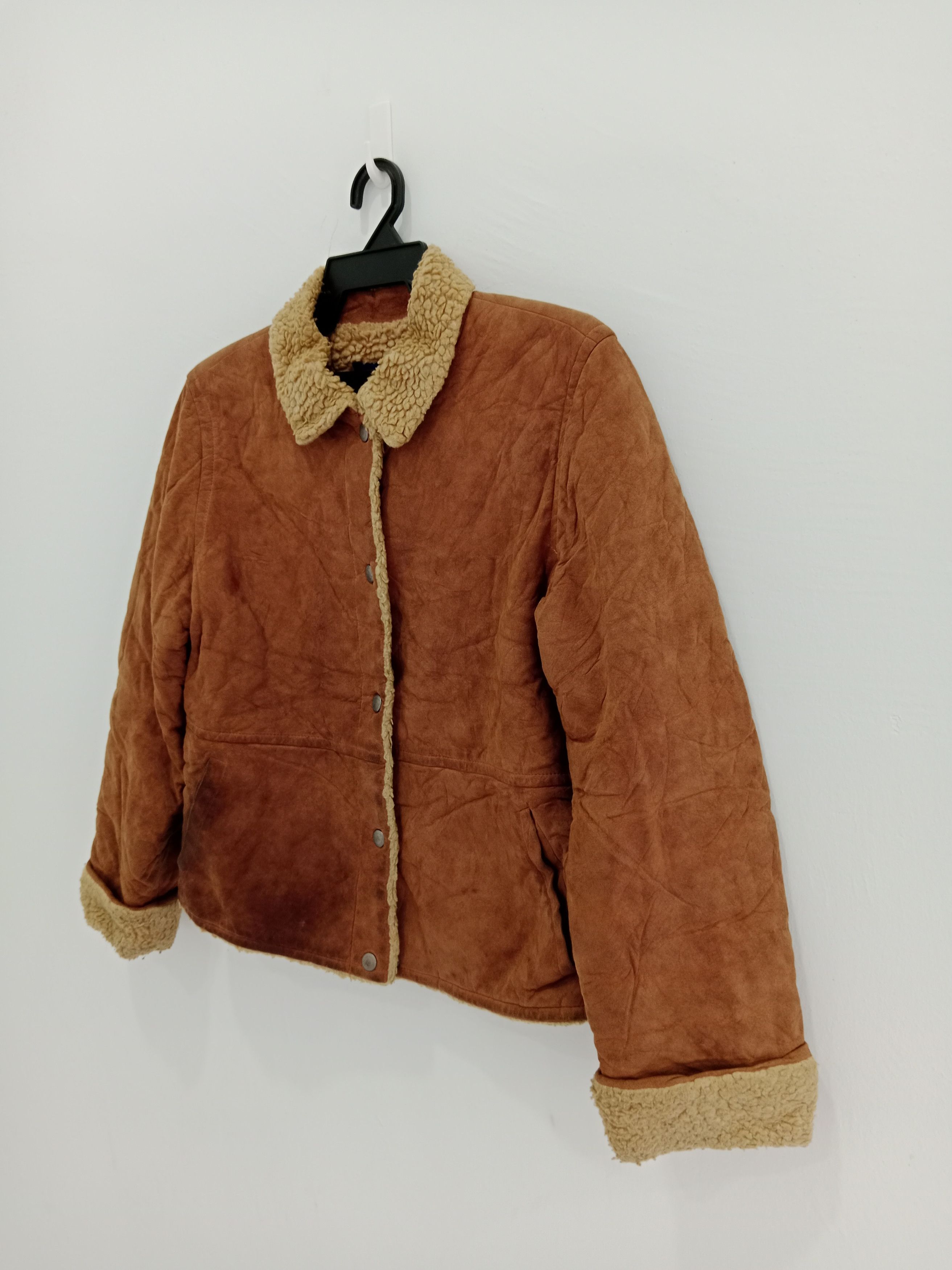 Burberry × Designer Burberrys Blue Label Sherpa Lining Snap Button Jacket Size S / US 4 / IT 40 - 3 Thumbnail