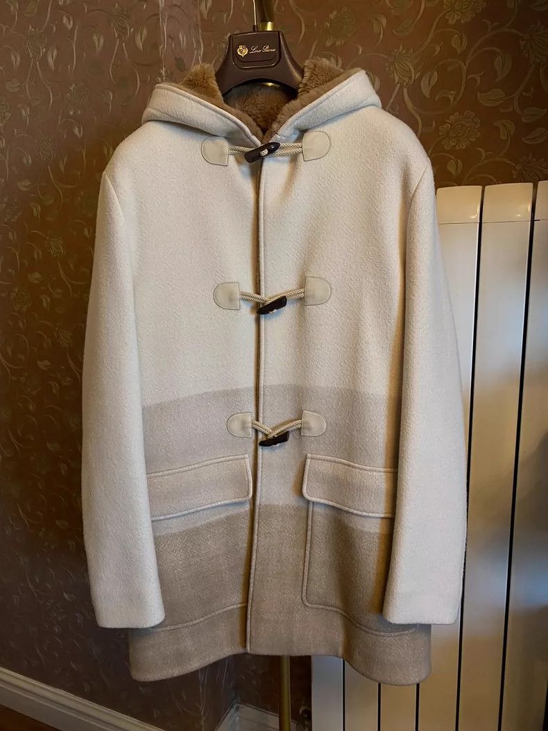 Loro Piana LORO PIANA A small cashmere coat Size US M / EU 48-50 / 2 - 1 Thumbnail