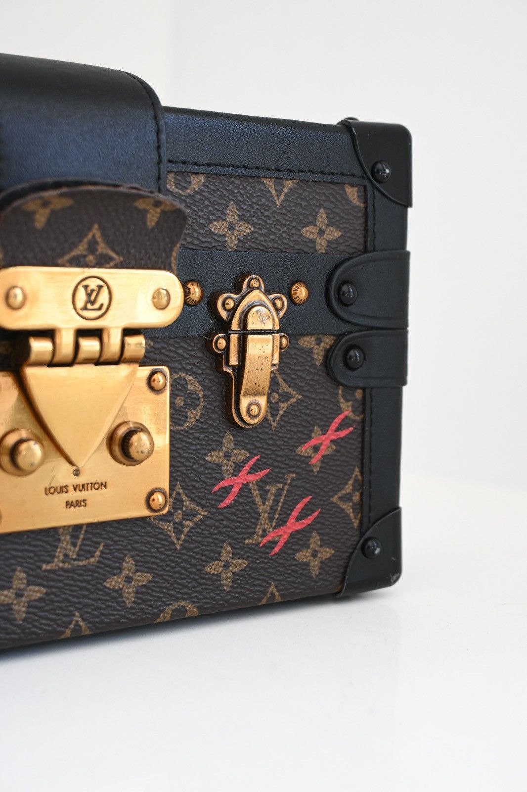 Louis Vuitton Louis Vuitton Petite Malle Size ONE SIZE - 7 Thumbnail