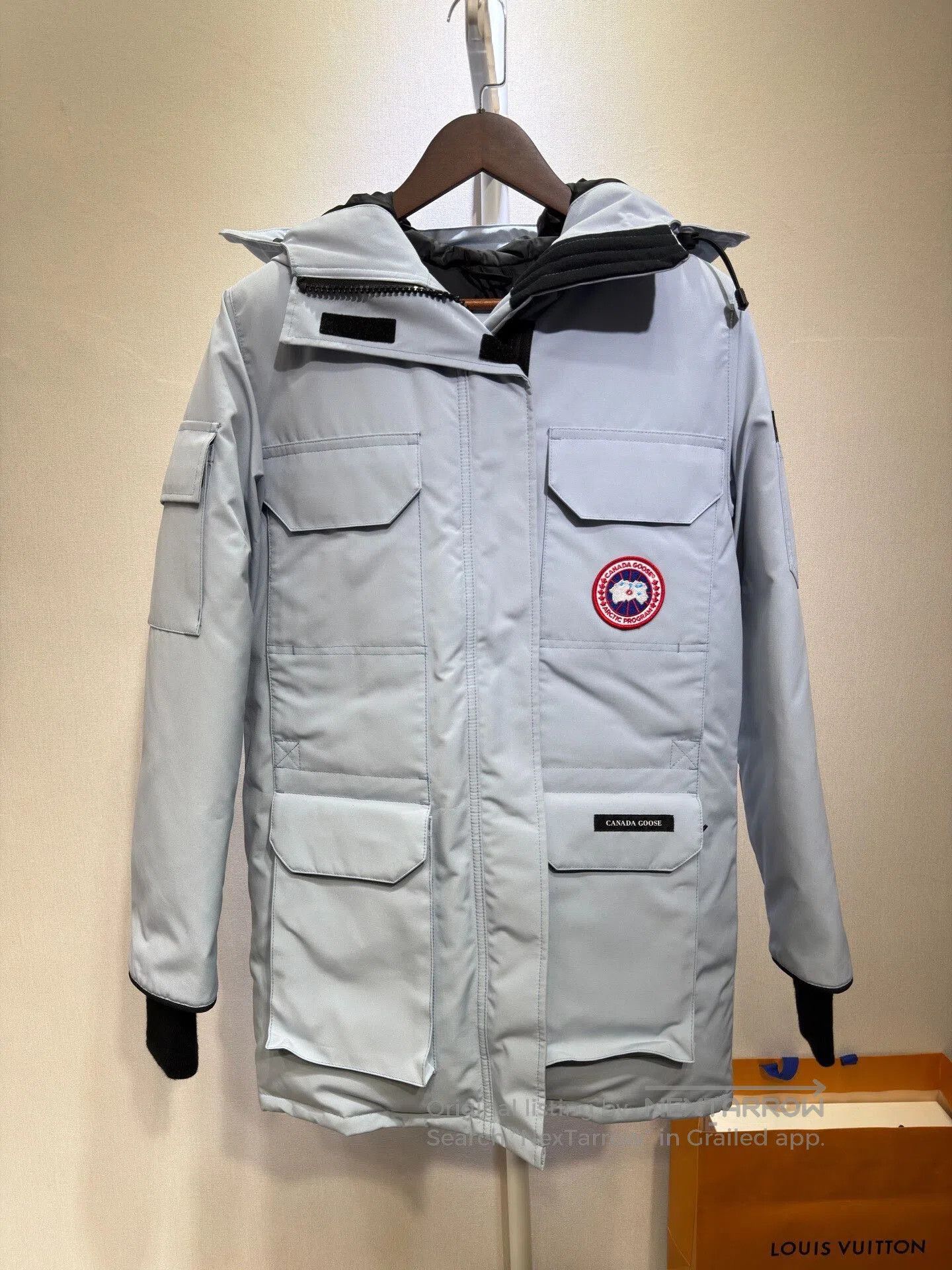Canada Goose Canada Goose Long Expedition Parka in Dawn Blue. Size US S / EU 44-46 / 1 - 1 Thumbnail
