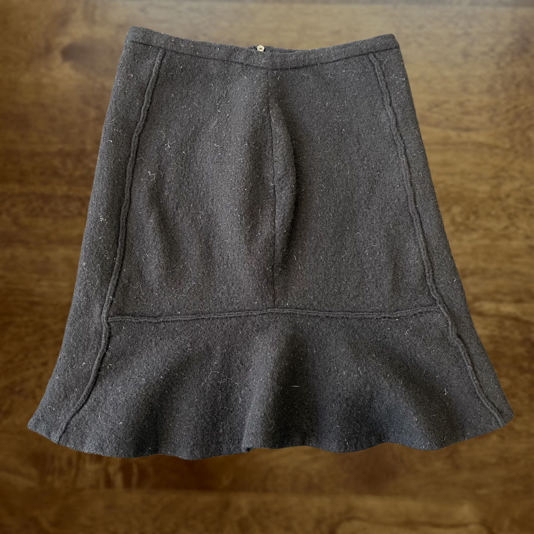 Anthropologie MOTH Skirt Womens Small Black Boiled Wool Flounce Ruffle Hem Anthropologie Size 28" / US 6 / IT 42 - 1 Thumbnail