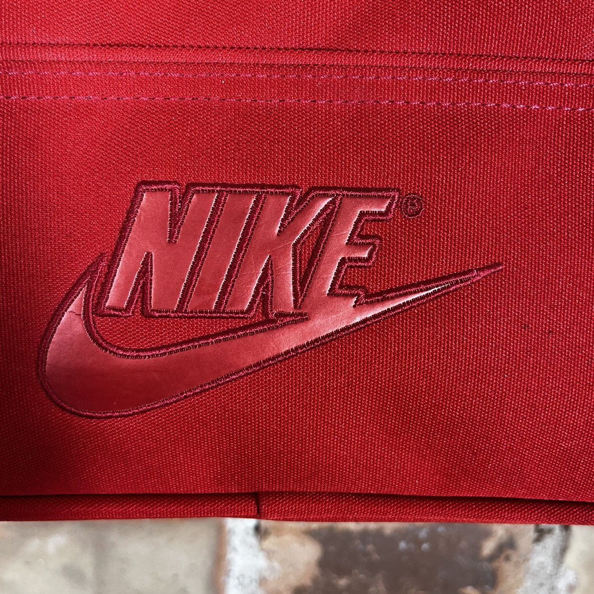 Nike Vintage Nike Bag 90s Swoosh Big Center Logo Hand Bag Size ONE SIZE - 8 Thumbnail