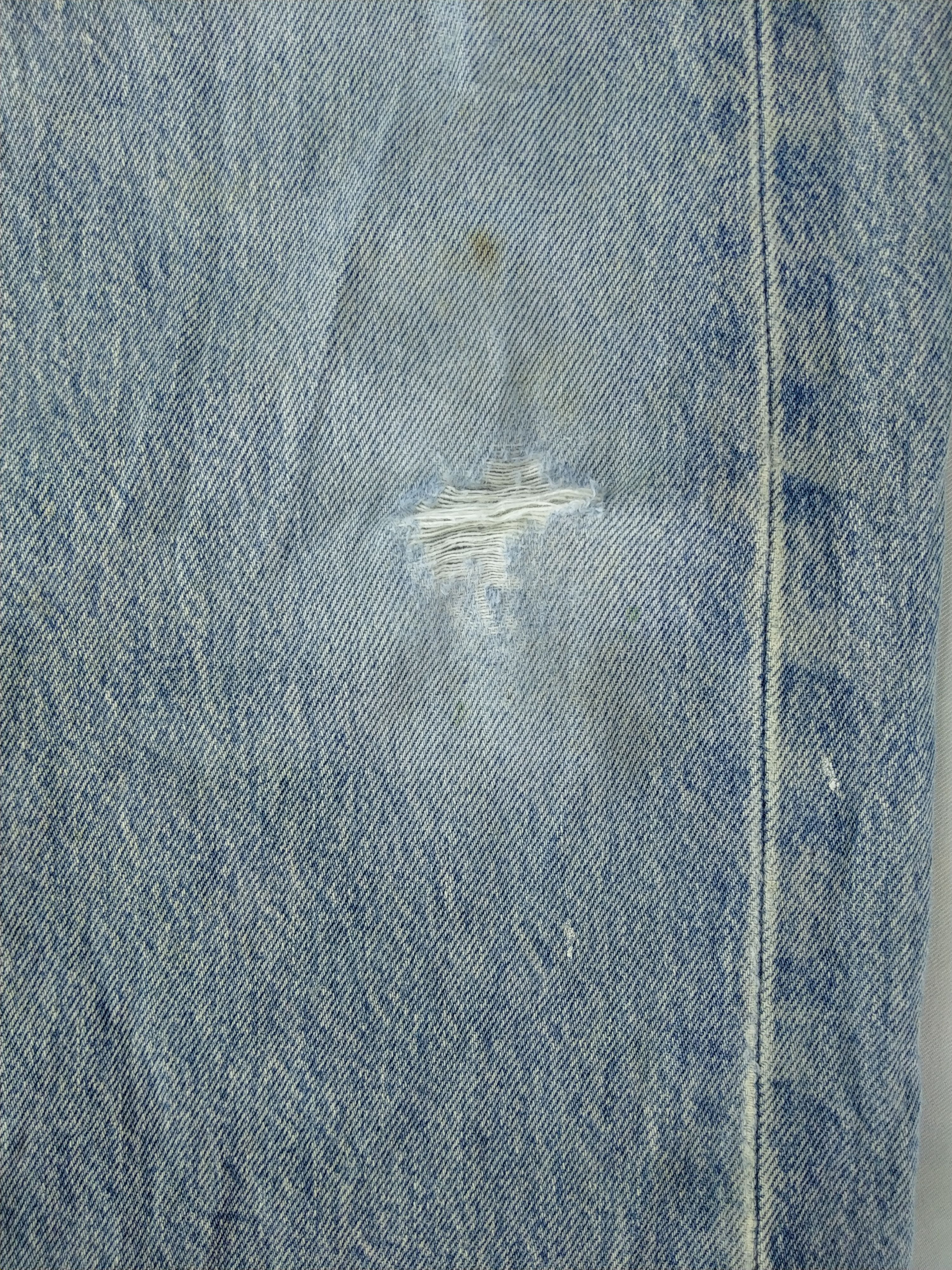 Levi's Light Wash Vintage Levi's 501 Distressed Denim 31x29.5 JN582 Size US 31 - 11 Thumbnail