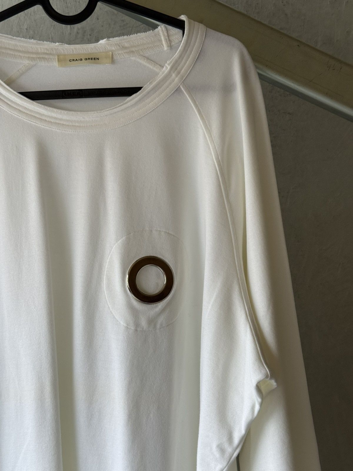 Craig Green CRAIG GREEN White Metal Ring Long Sleeve Tee Size US XL / EU 56 / 4 - 3 Thumbnail