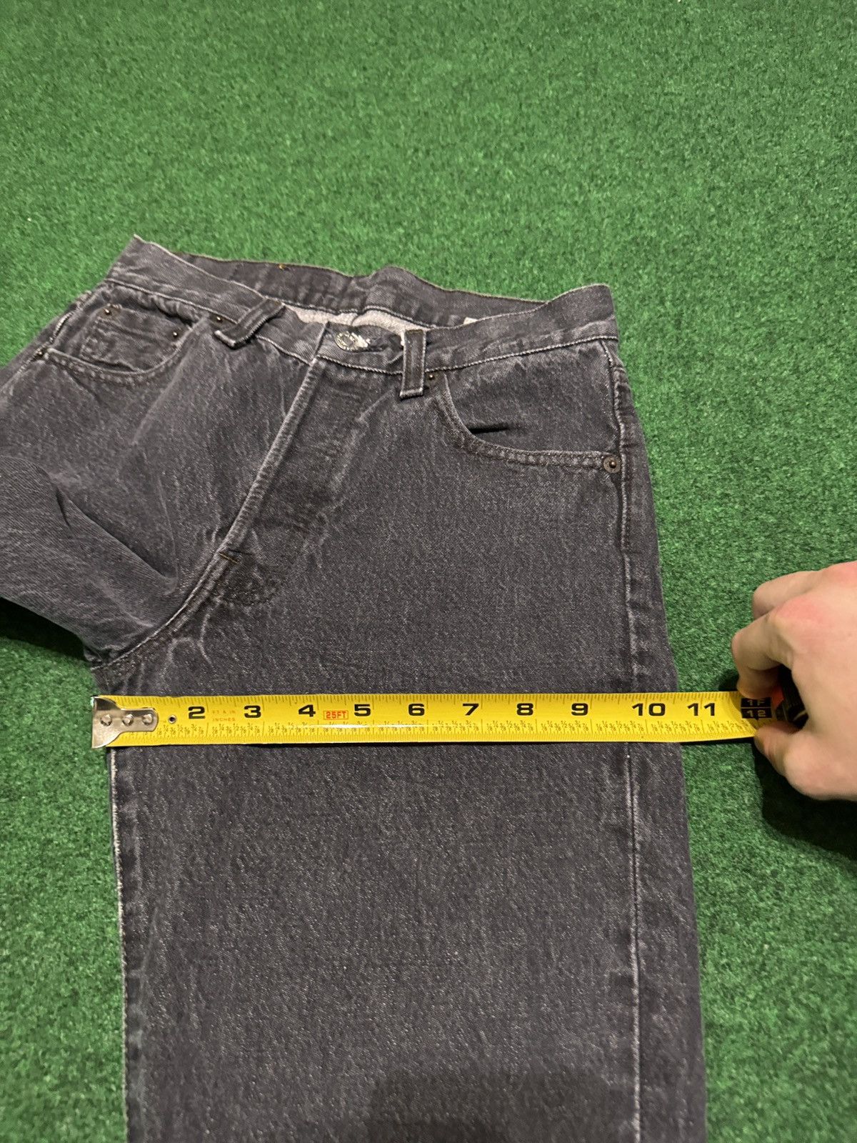 Levi's Vintage Clothing Vintage 70s Levi’s 501 Black Straight Leg Denim Jeans Size US 26 / EU 42 - 10 Thumbnail