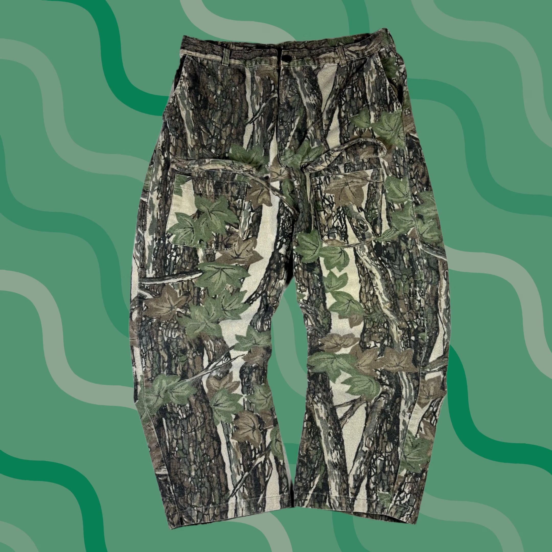 AMO VINTAGE Camo Pants RealTree Cotton Camouflage Utility Straight Leg 36x30 Wrangler ProGear Canvas Cargo 90s Mens Size US 36 / EU 52 - 1 Thumbnail
