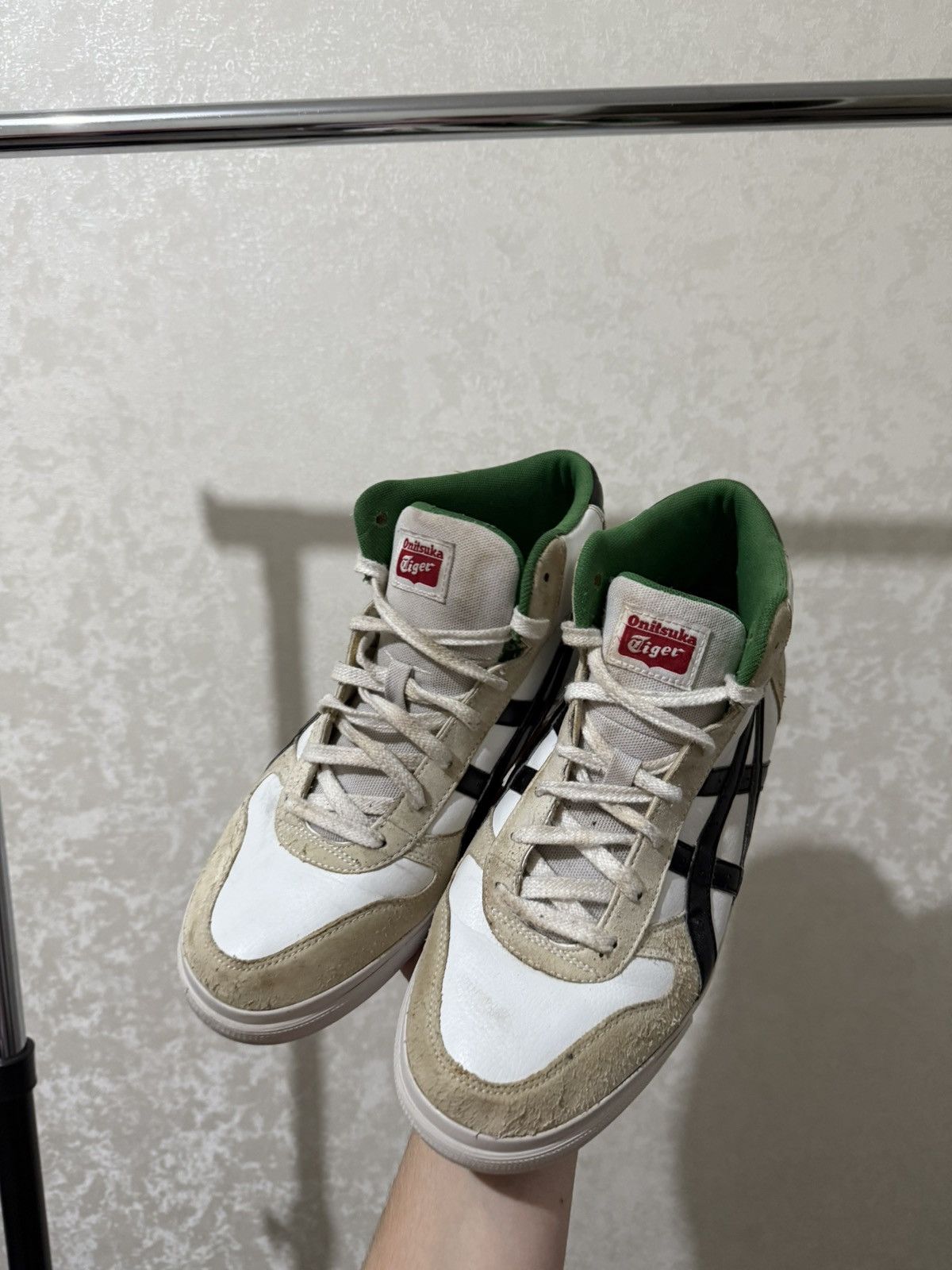 Asics ASICS ONITSUKA TIGER AARON MT HIGH-TOP SNEAKERS DISTRESSED Size US 10 / EU 43 - 3 Thumbnail