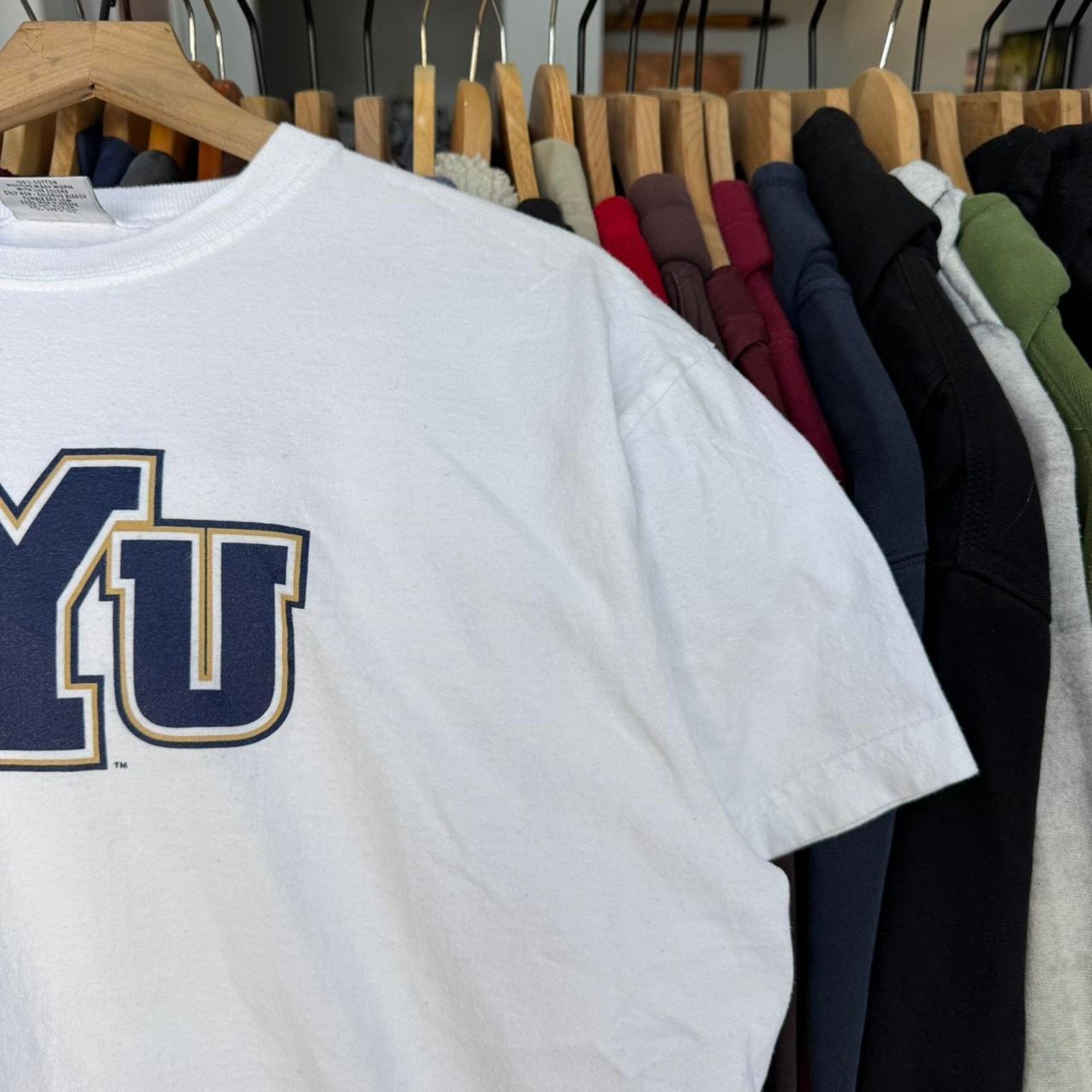 Other Vintage 90s BYU Logo T-Shirt White Size US L / EU 52-54 / 3 - 3 Thumbnail